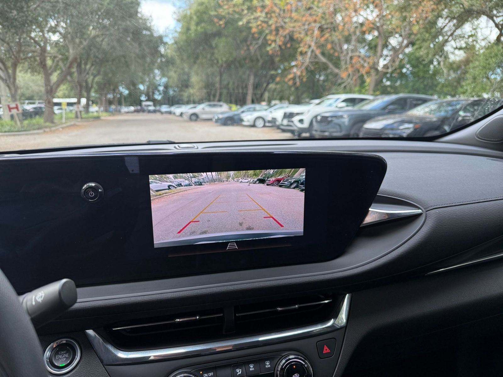 Thumbnail: 2025 Buick Envista - 17