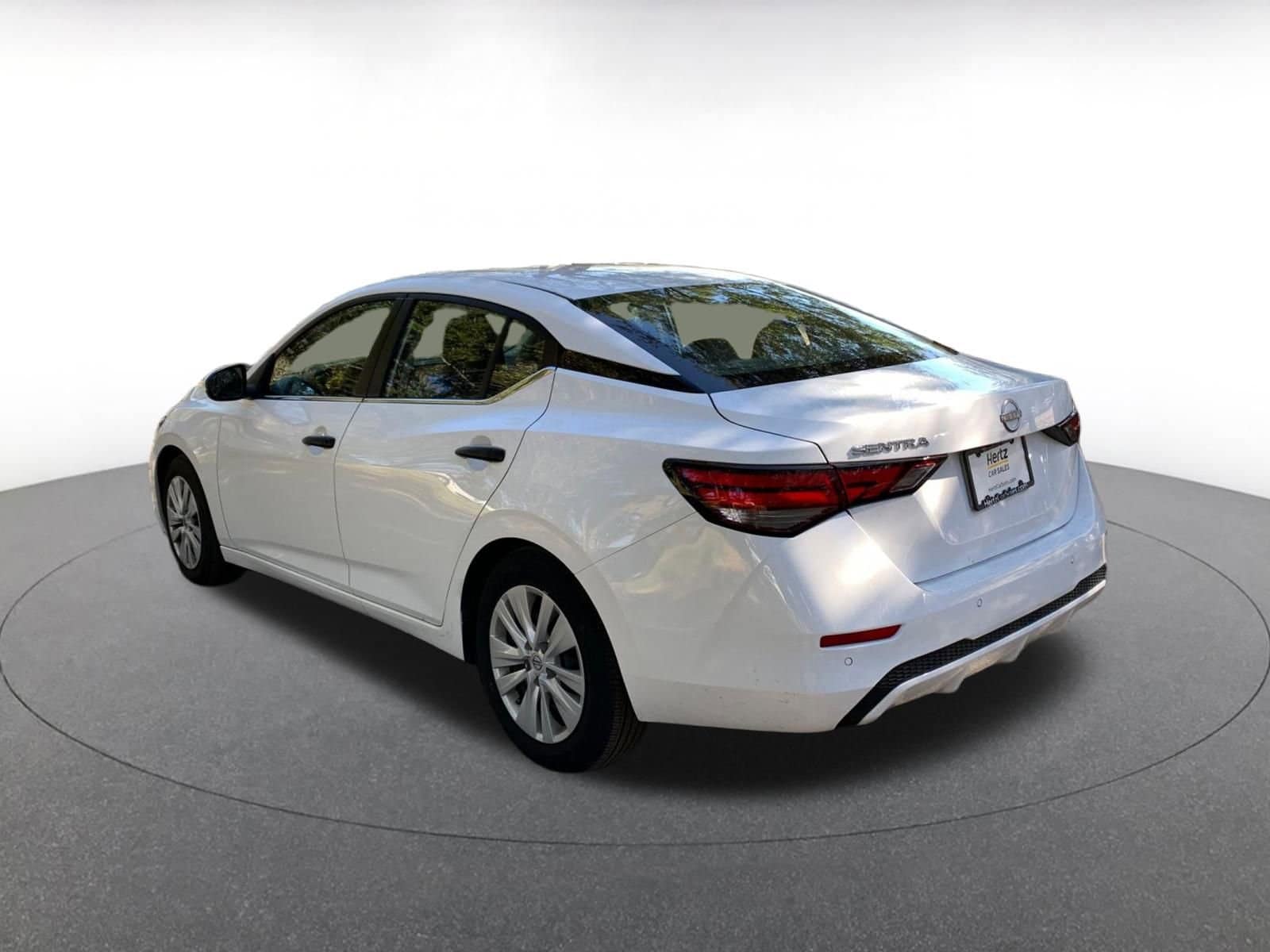 Thumbnail: 2025 Nissan Sentra - 5