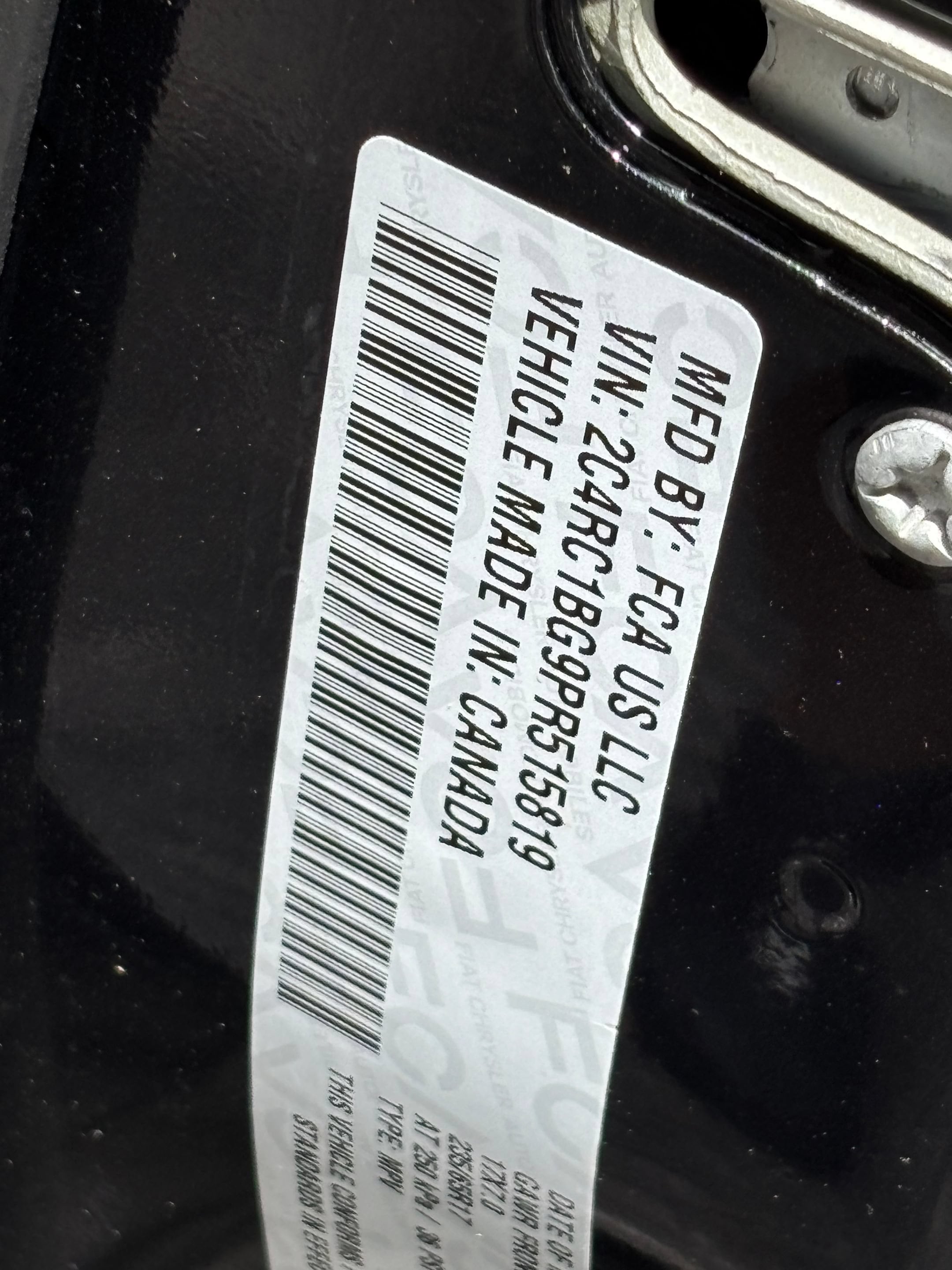 Thumbnail: 2023 Chrysler Pacifica - 21