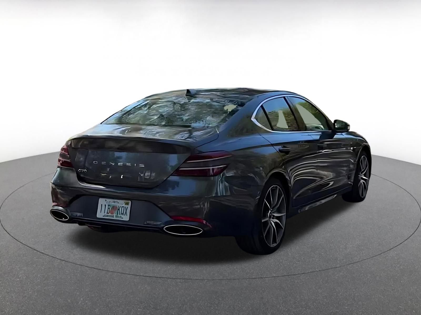 Thumbnail: 2025 Genesis G70 - 14