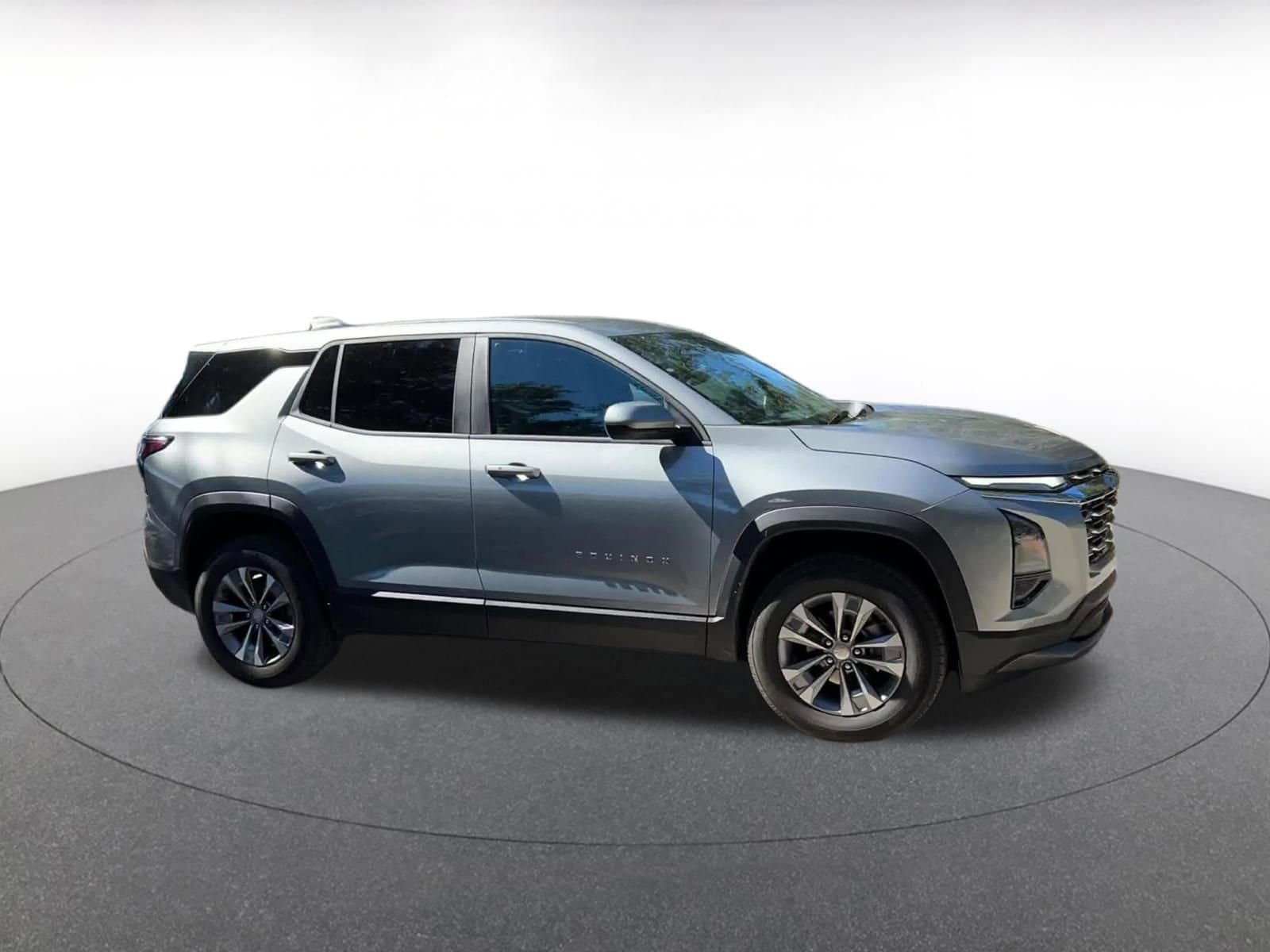 Thumbnail: 2025 Chevrolet Equinox - 2