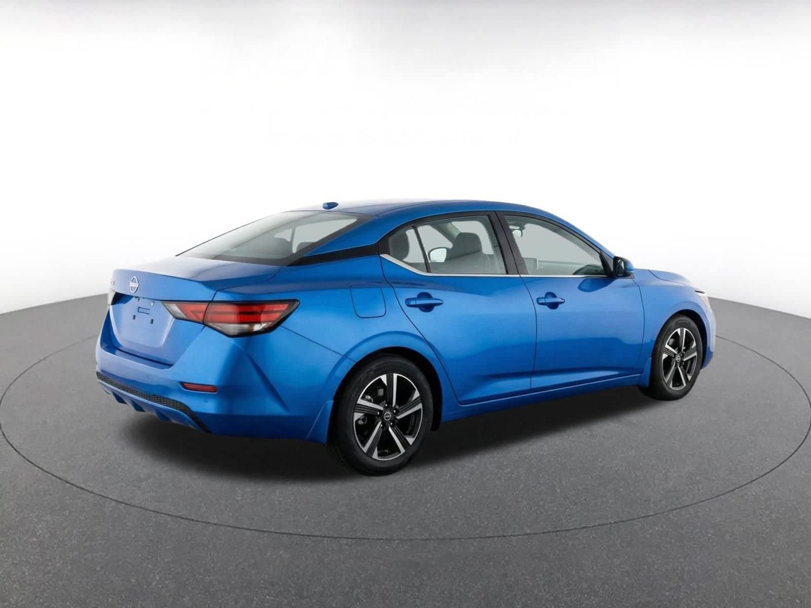 Thumbnail: 2025 Nissan Sentra - 9