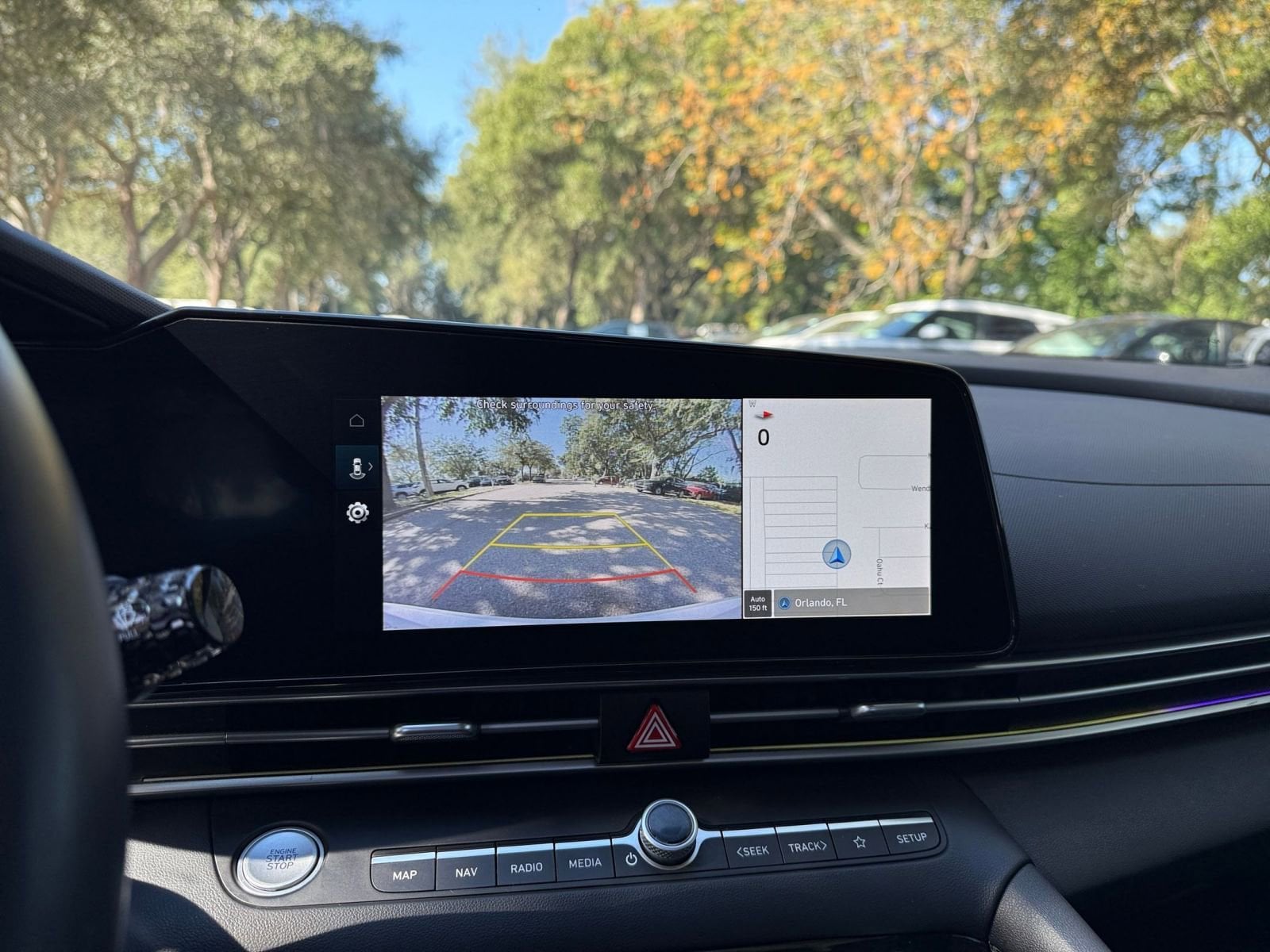 Thumbnail: 2025 Hyundai Elantra - 17