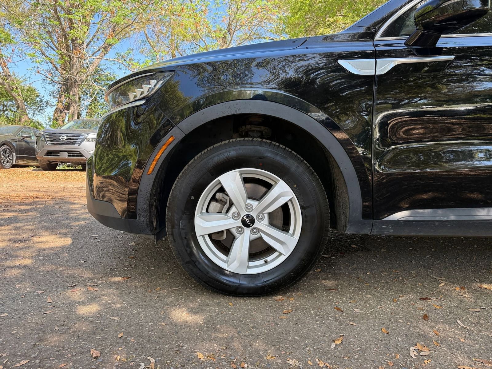 Thumbnail: 2023 Kia Sorento - 27