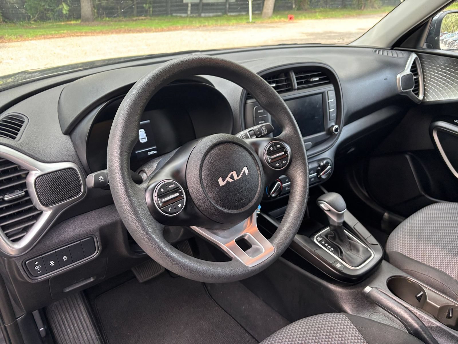 Thumbnail: 2025 Kia Soul - 32