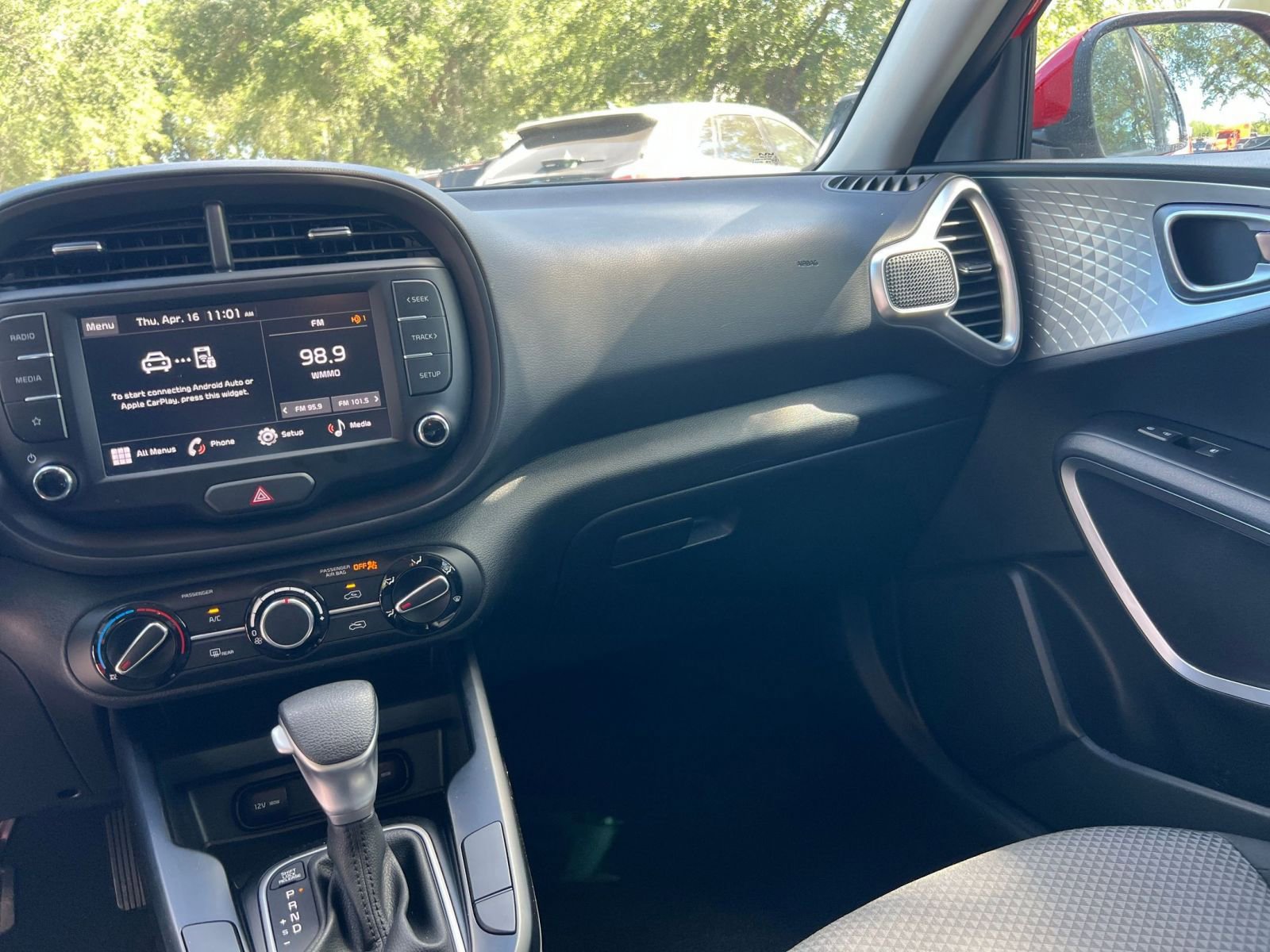 Thumbnail: 2025 Kia Soul - 33