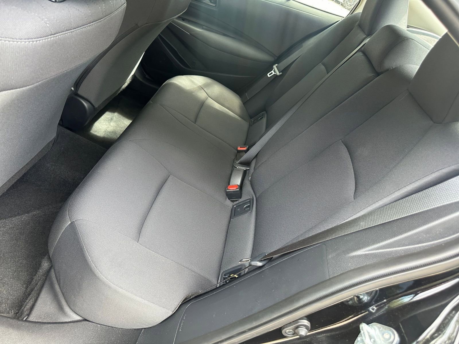 Thumbnail: 2025 Toyota Corolla - 33