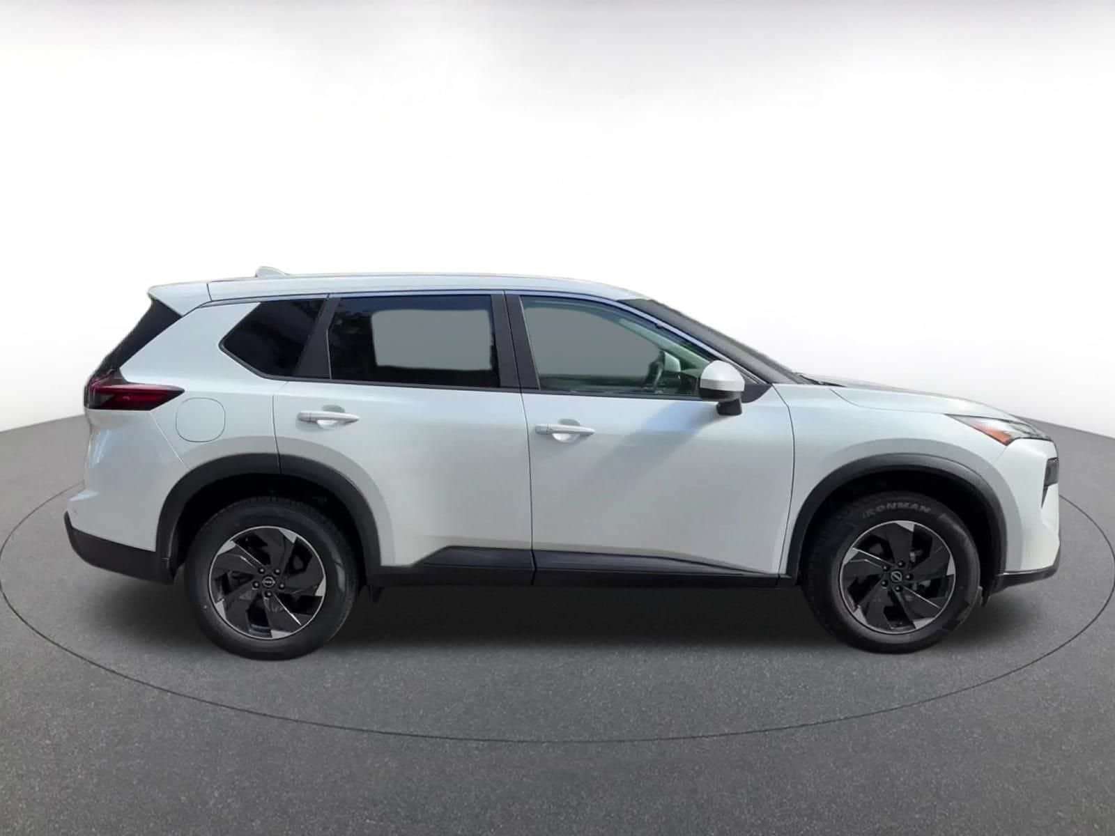 Thumbnail: 2025 Nissan Rogue - 16
