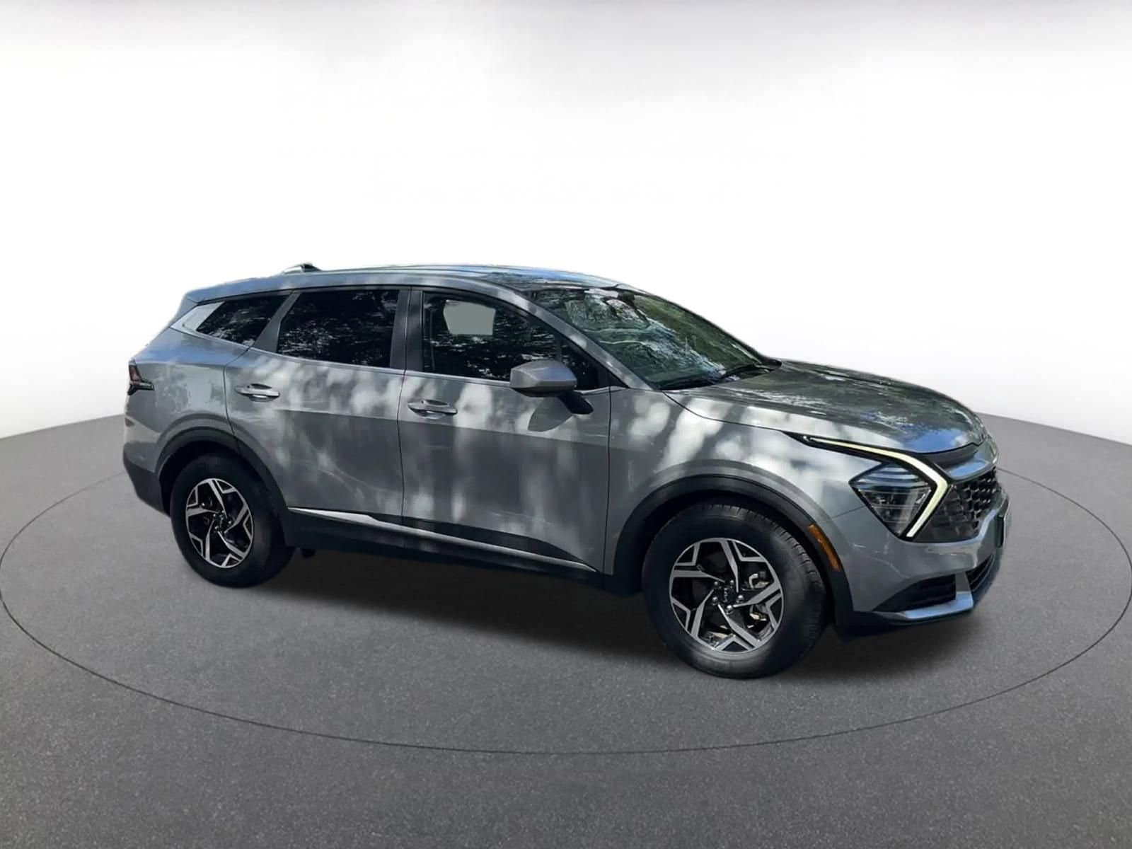 Thumbnail: 2024 Kia Sportage - 2