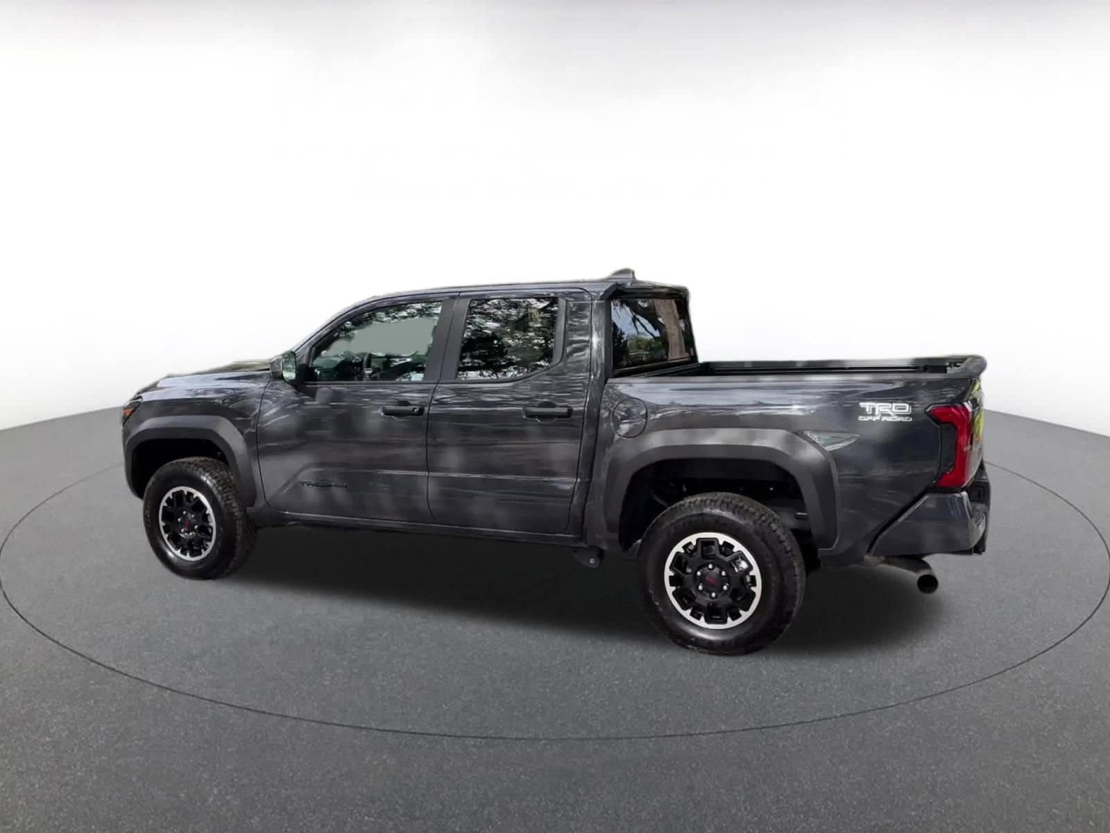 Thumbnail: 2025 Toyota Tacoma - 10