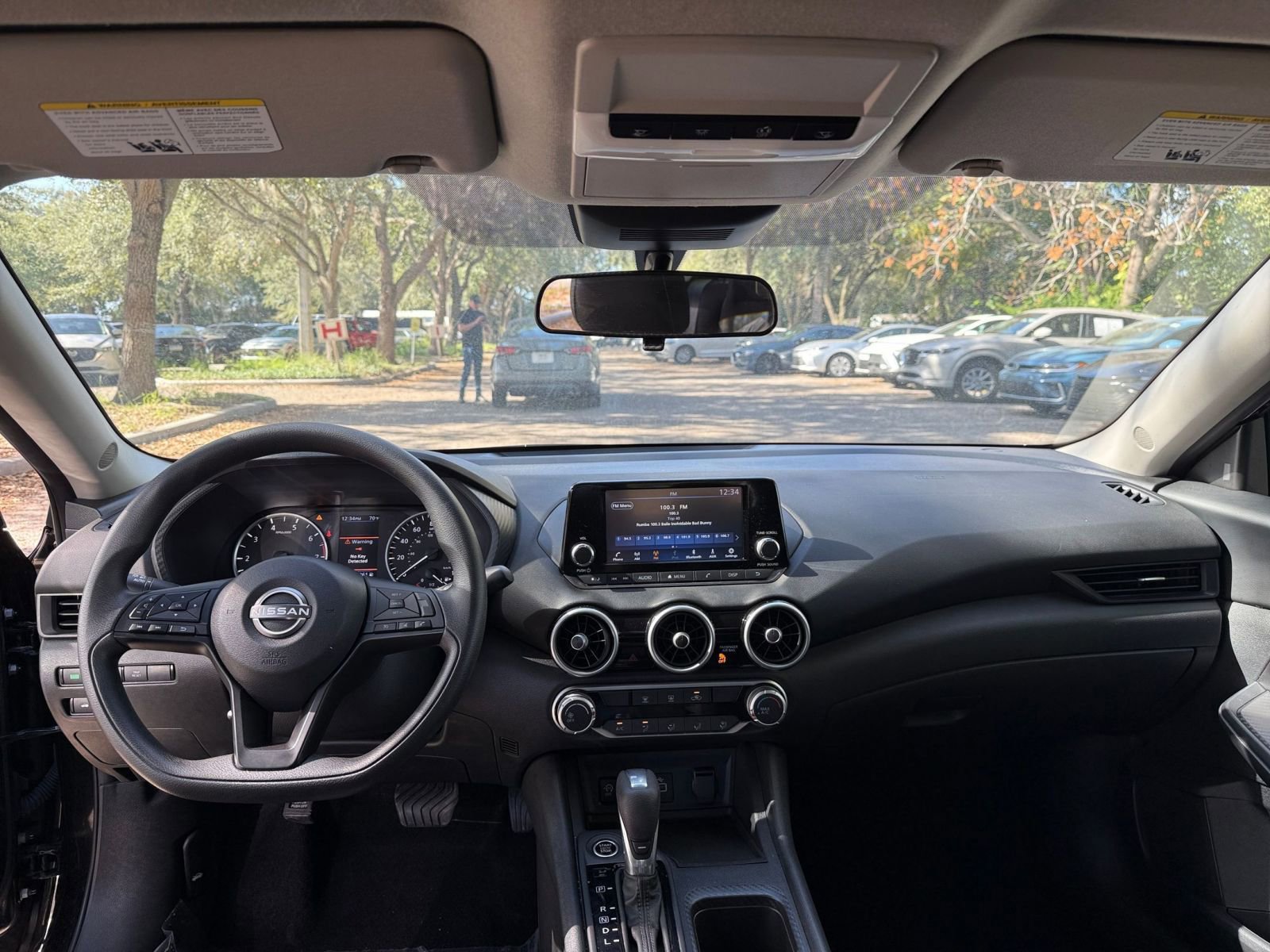 Thumbnail: 2025 Nissan Sentra - 27