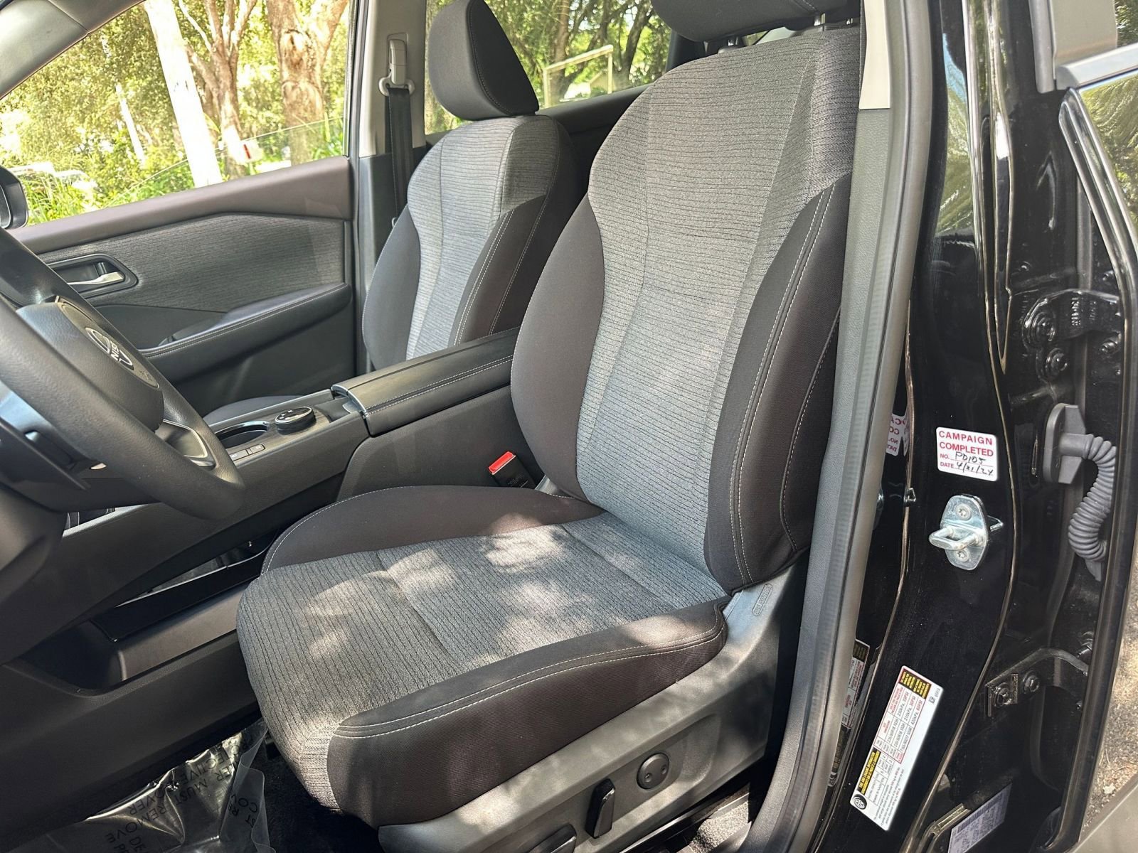 Thumbnail: 2023 Nissan Rogue - 21