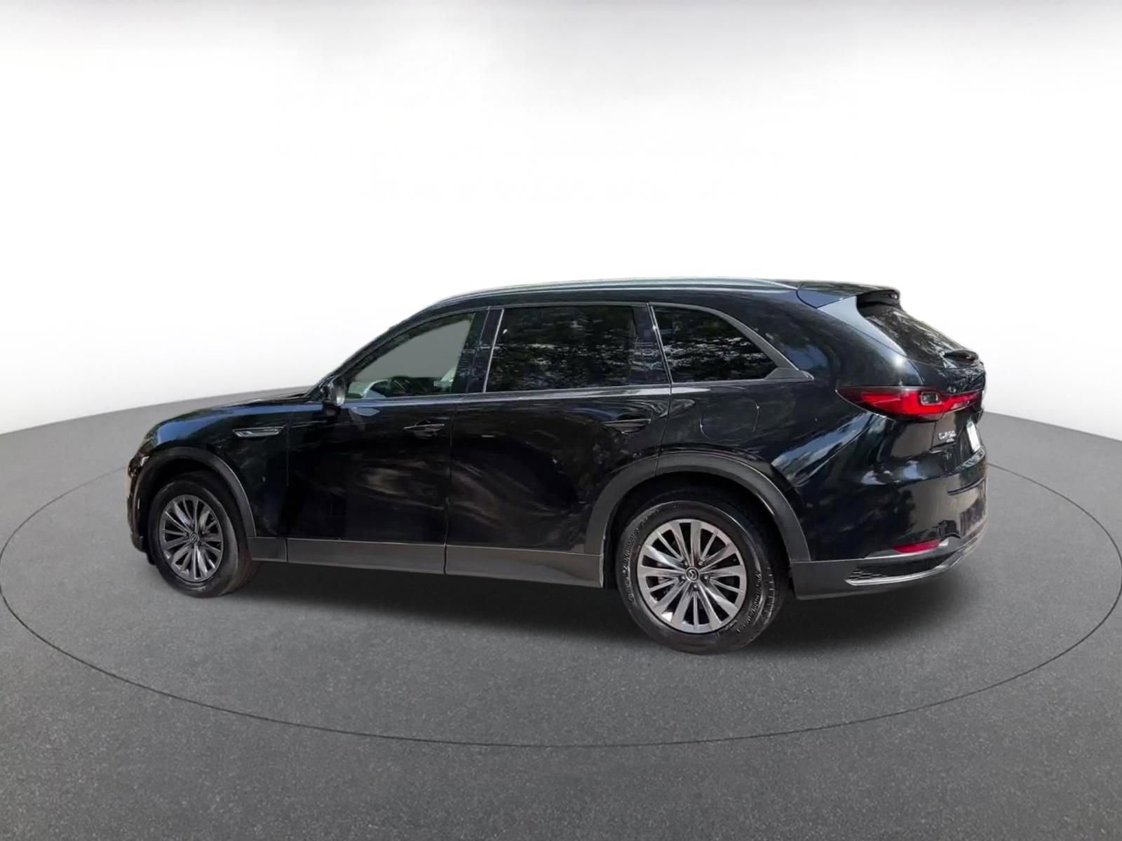 Thumbnail: 2025 Mazda CX-90 - 10