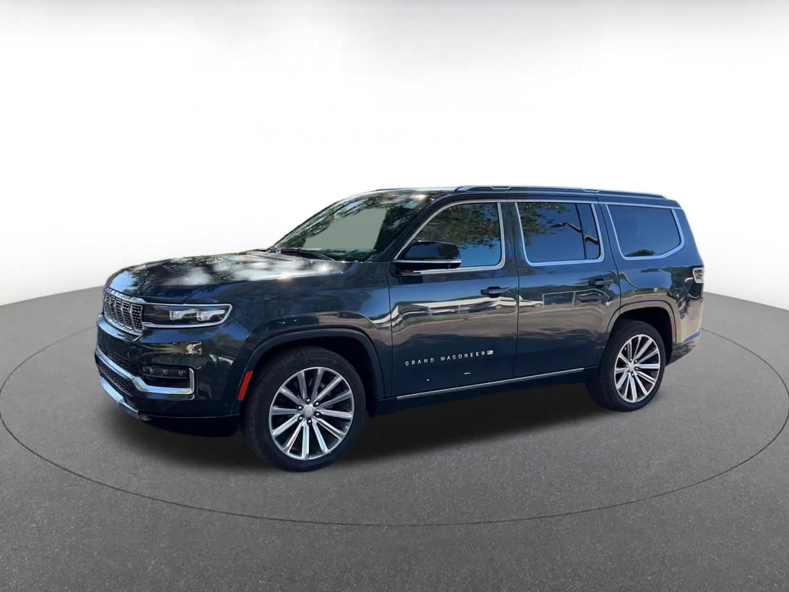 Thumbnail: 2023 Jeep Grand Wagoneer - 8
