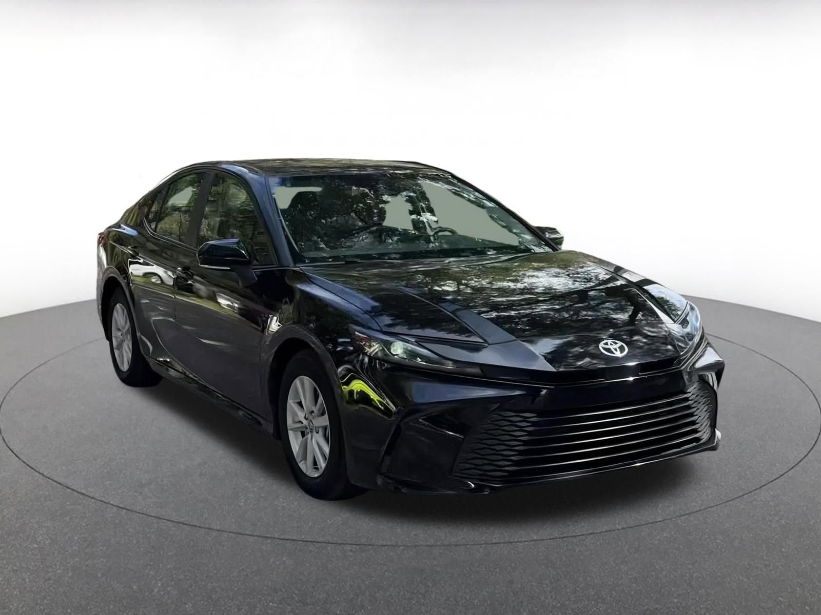 Thumbnail: 2025 Toyota Camry - 3