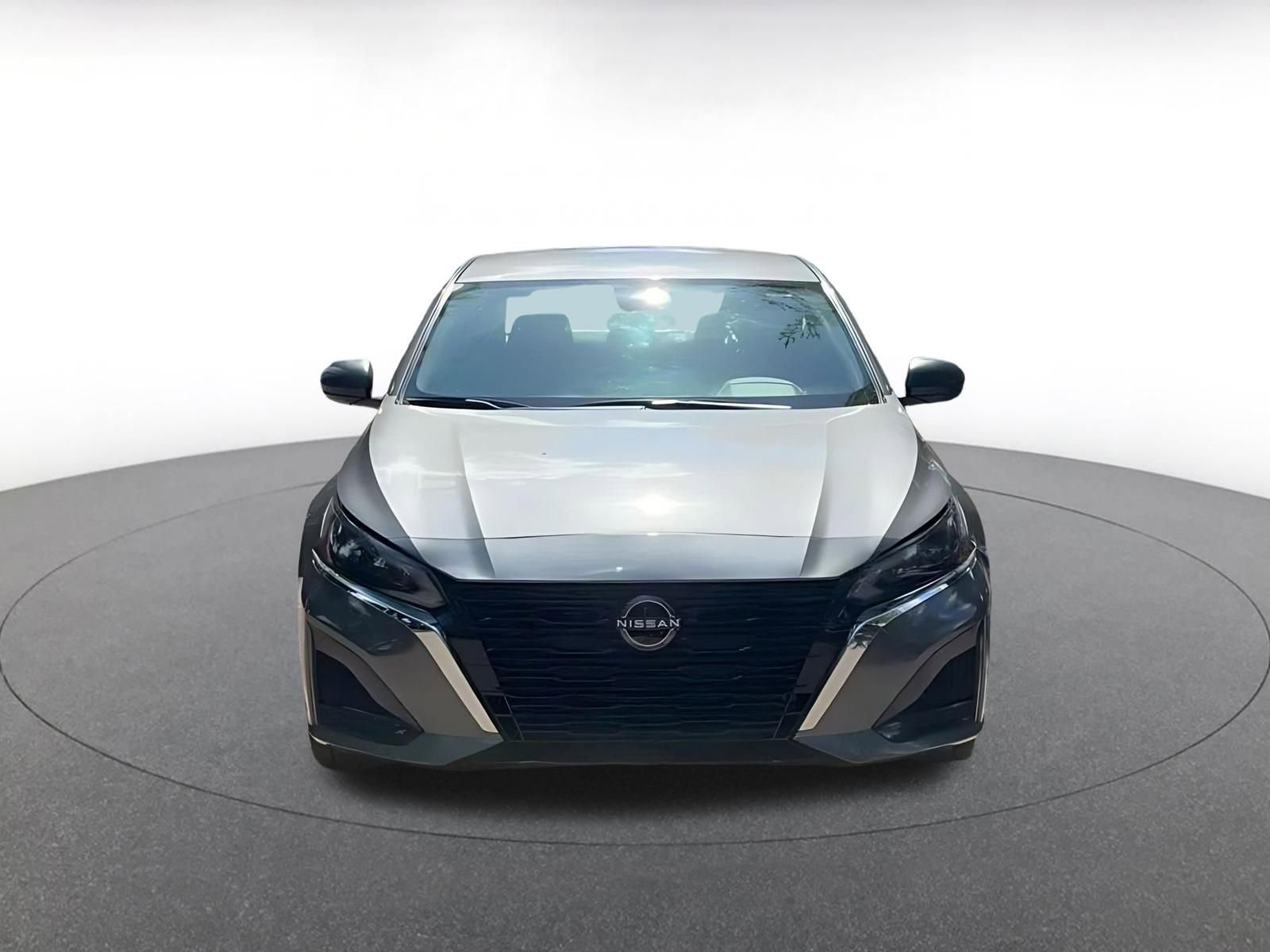 Thumbnail: 2025 Nissan Altima - 4