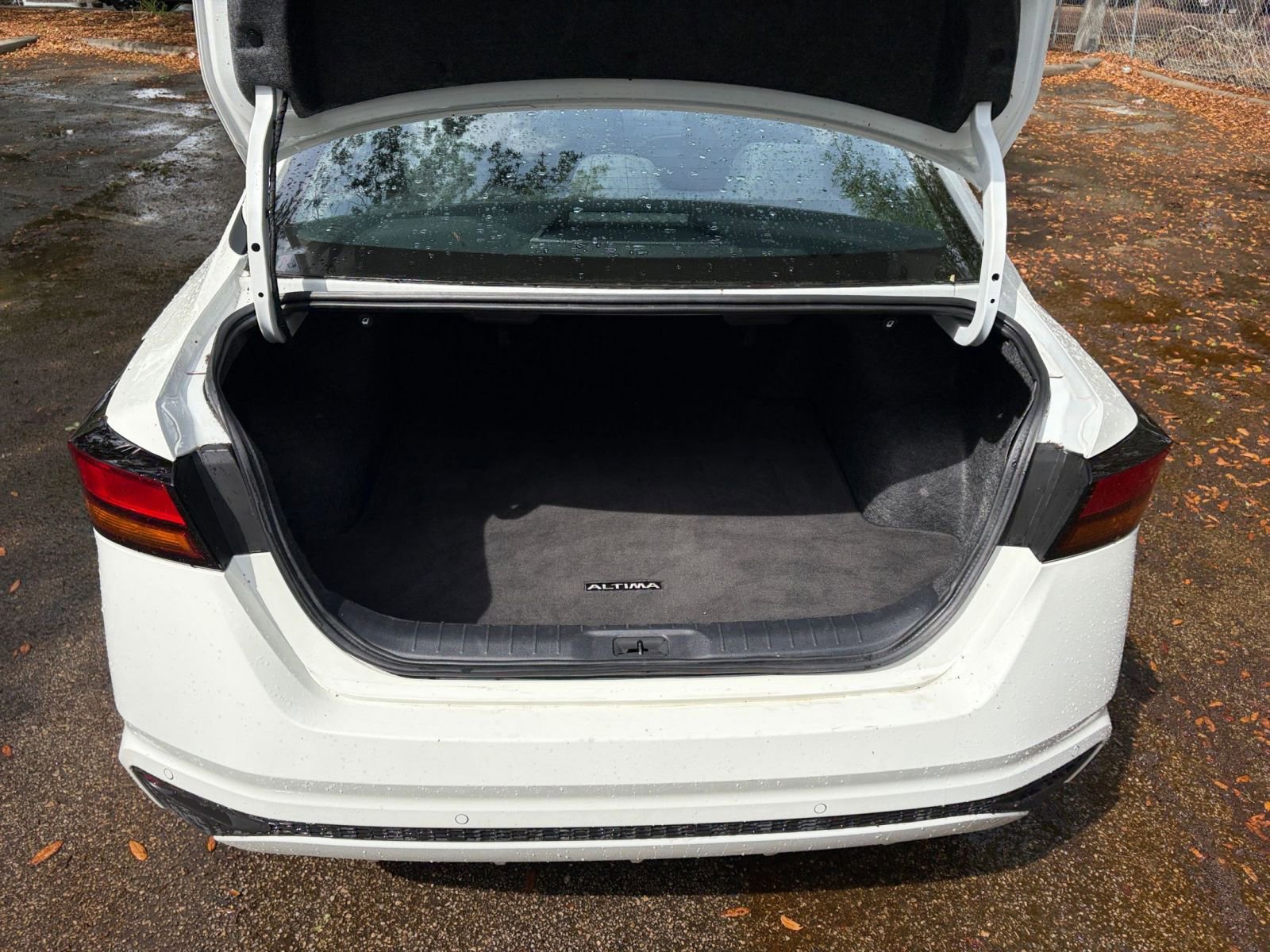 Thumbnail: 2025 Nissan Altima - 27