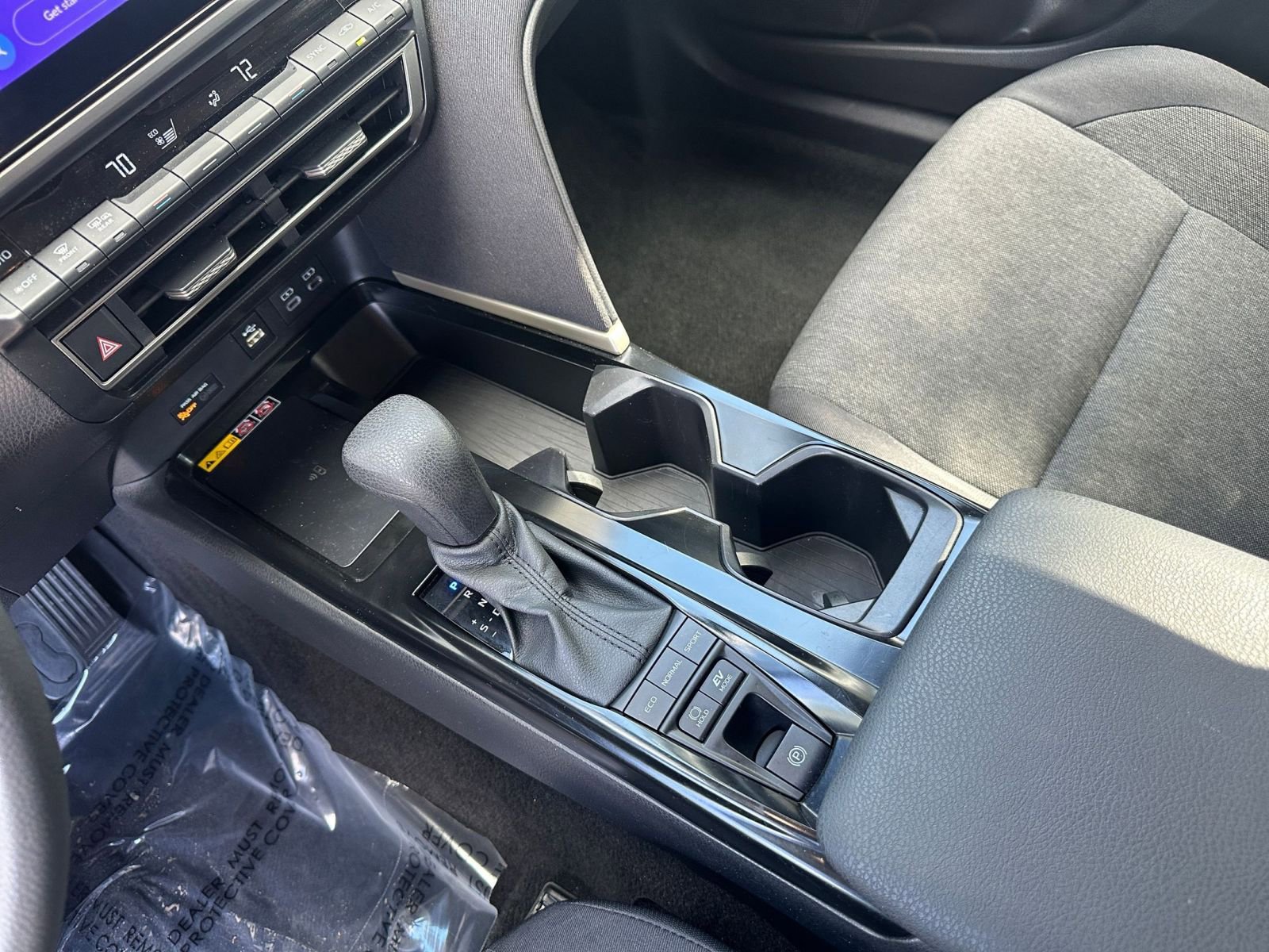 Thumbnail: 2025 Toyota Camry - 35