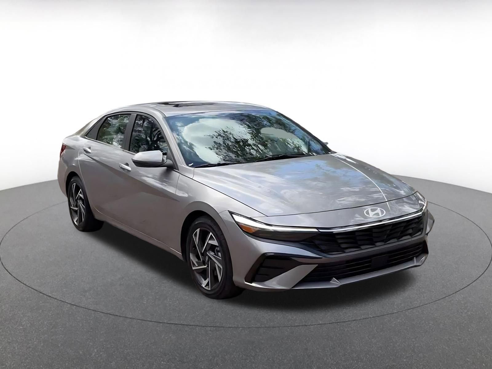 Thumbnail: 2025 Hyundai Elantra - 3