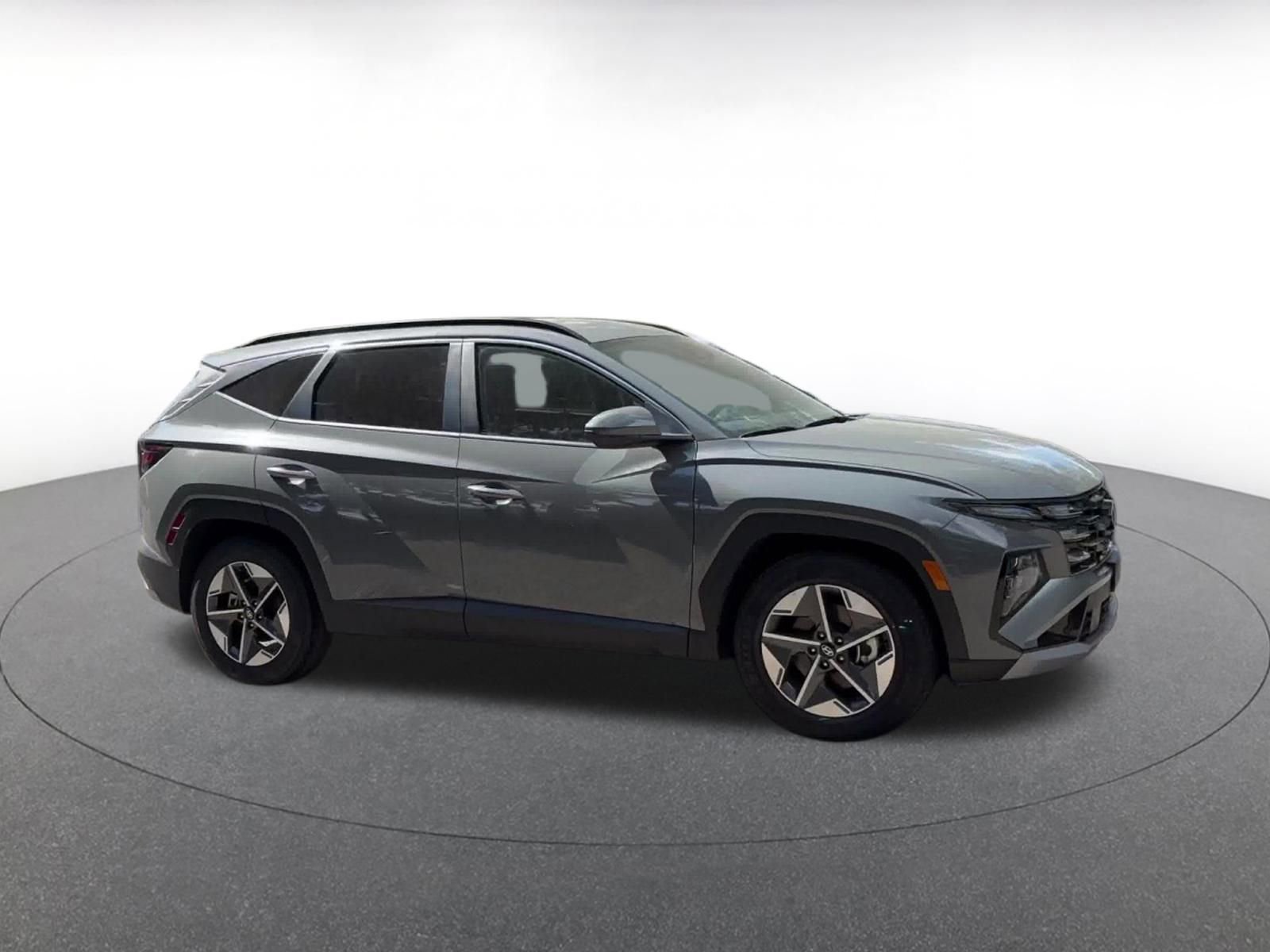 Thumbnail: 2025 Hyundai Tucson - 2