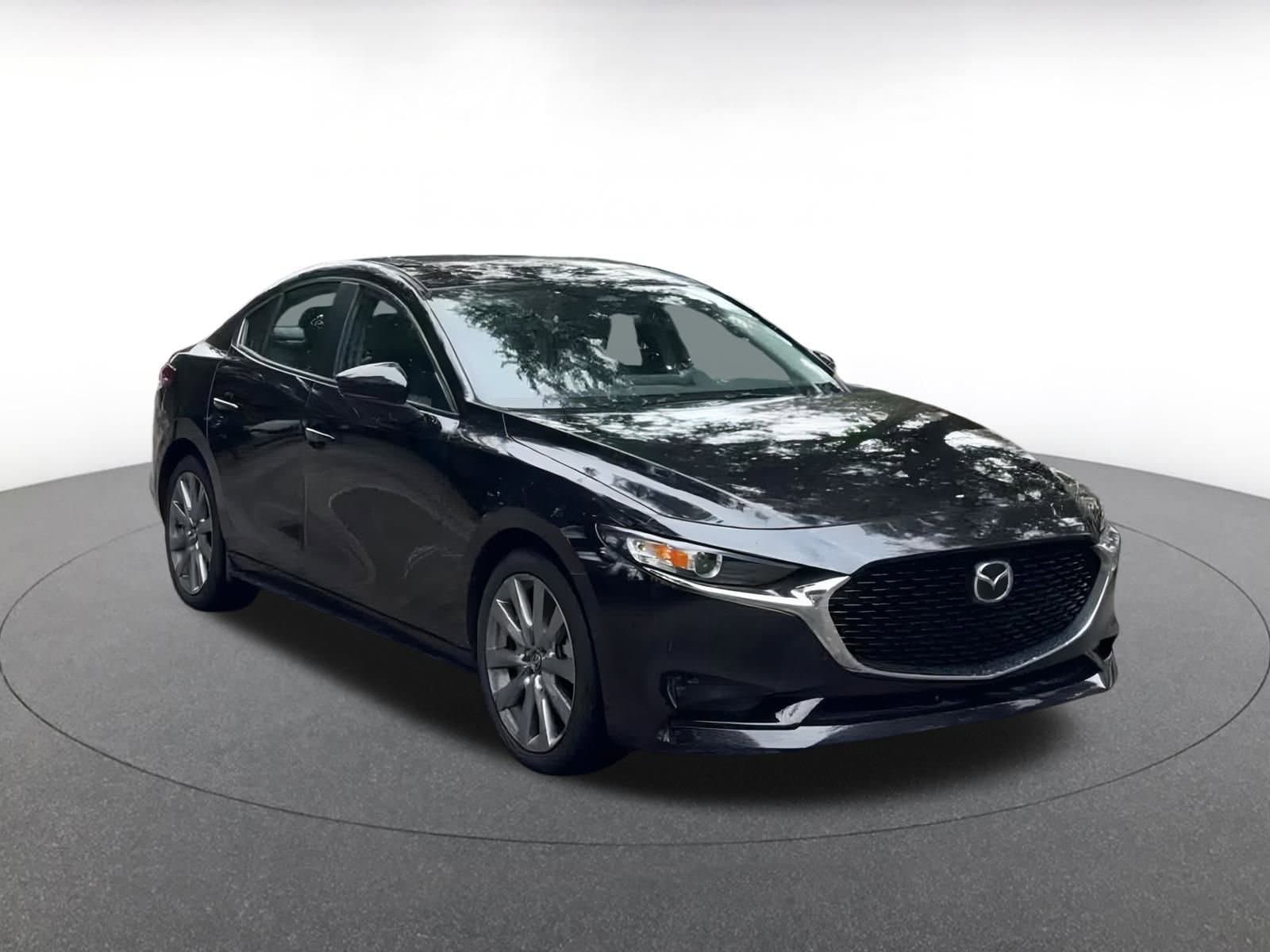 Thumbnail: 2025 Mazda Mazda3 - 3