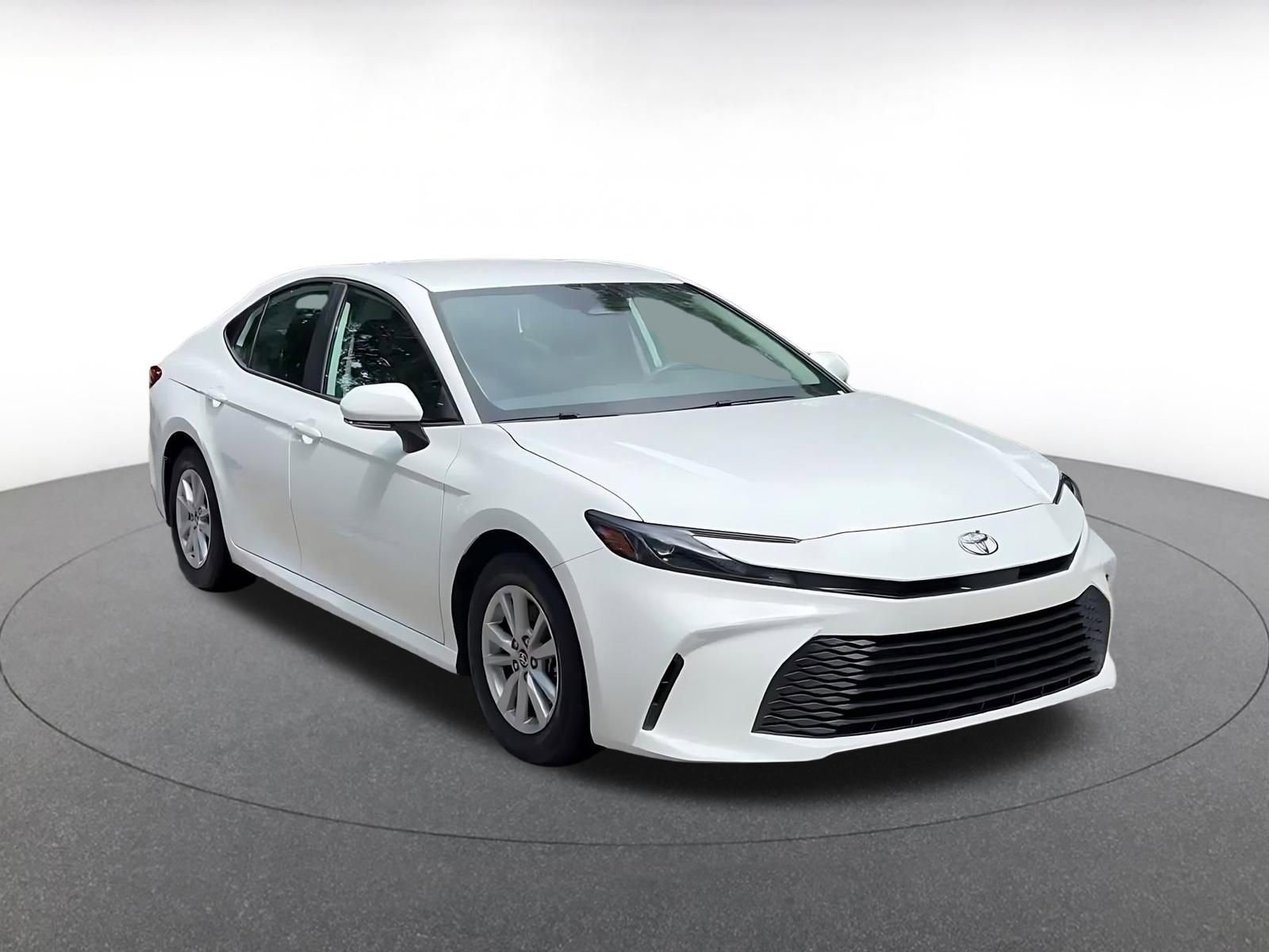 Thumbnail: 2025 Toyota Camry - 3