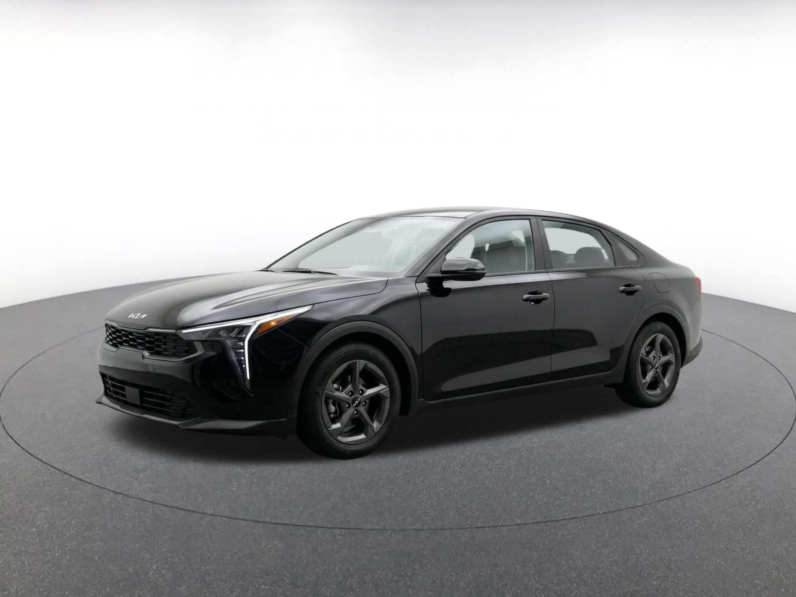 Thumbnail: 2026 Kia K4 - 3