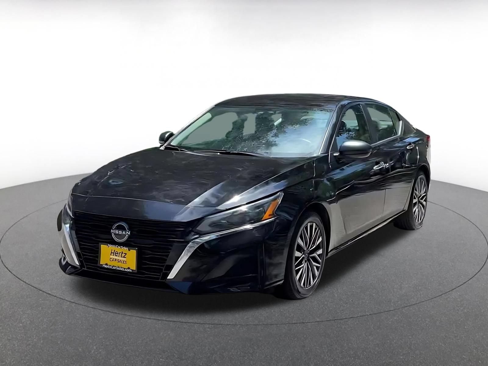 Thumbnail: 2025 Nissan Altima - 7
