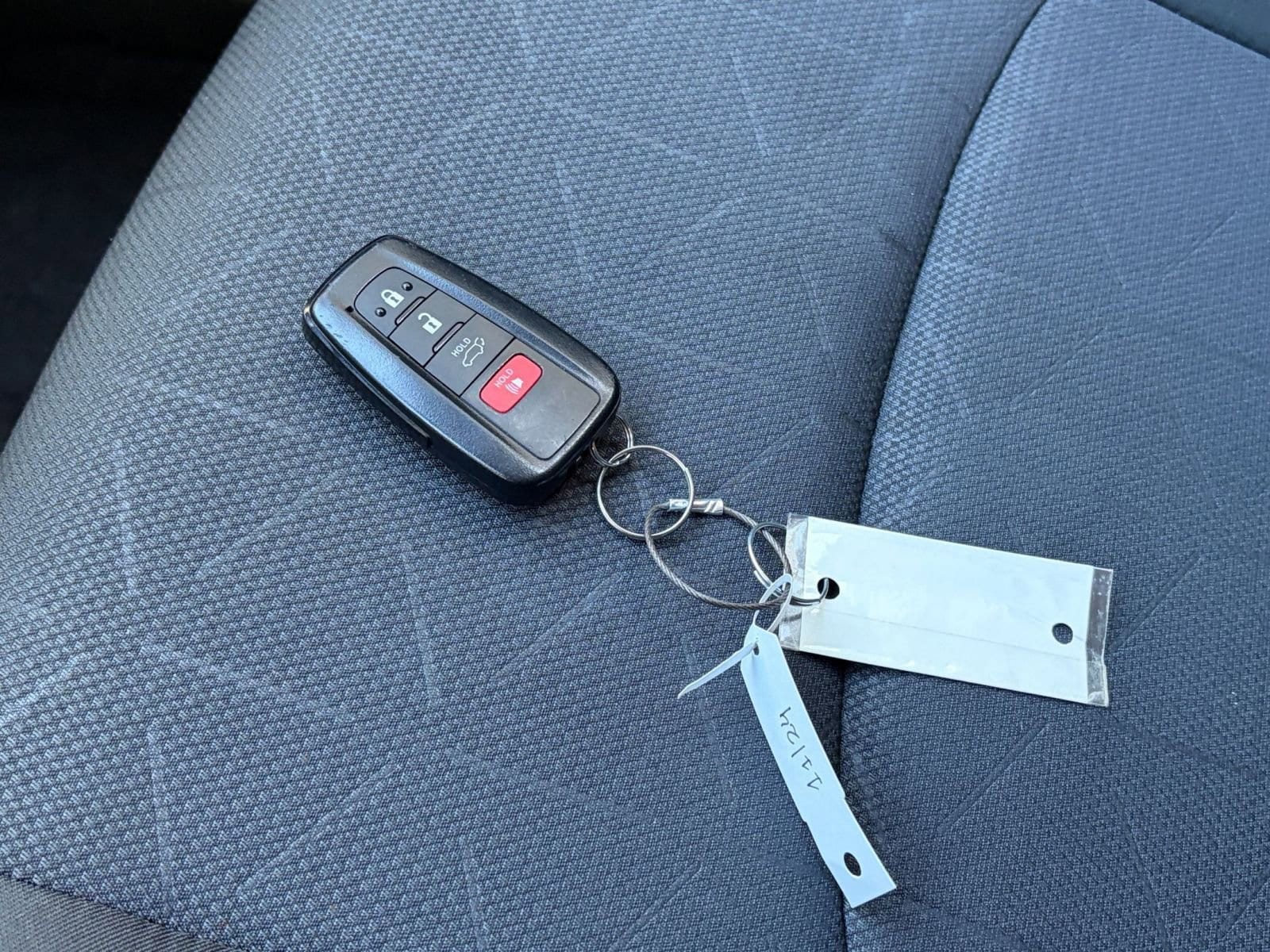 Thumbnail: 2025 Toyota RAV4 - 18