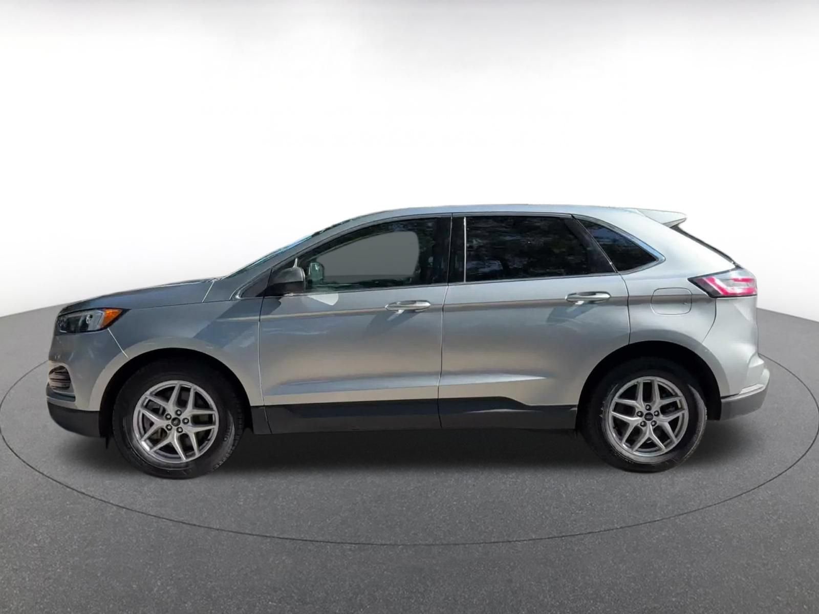 Thumbnail: 2024 Ford Edge - 7