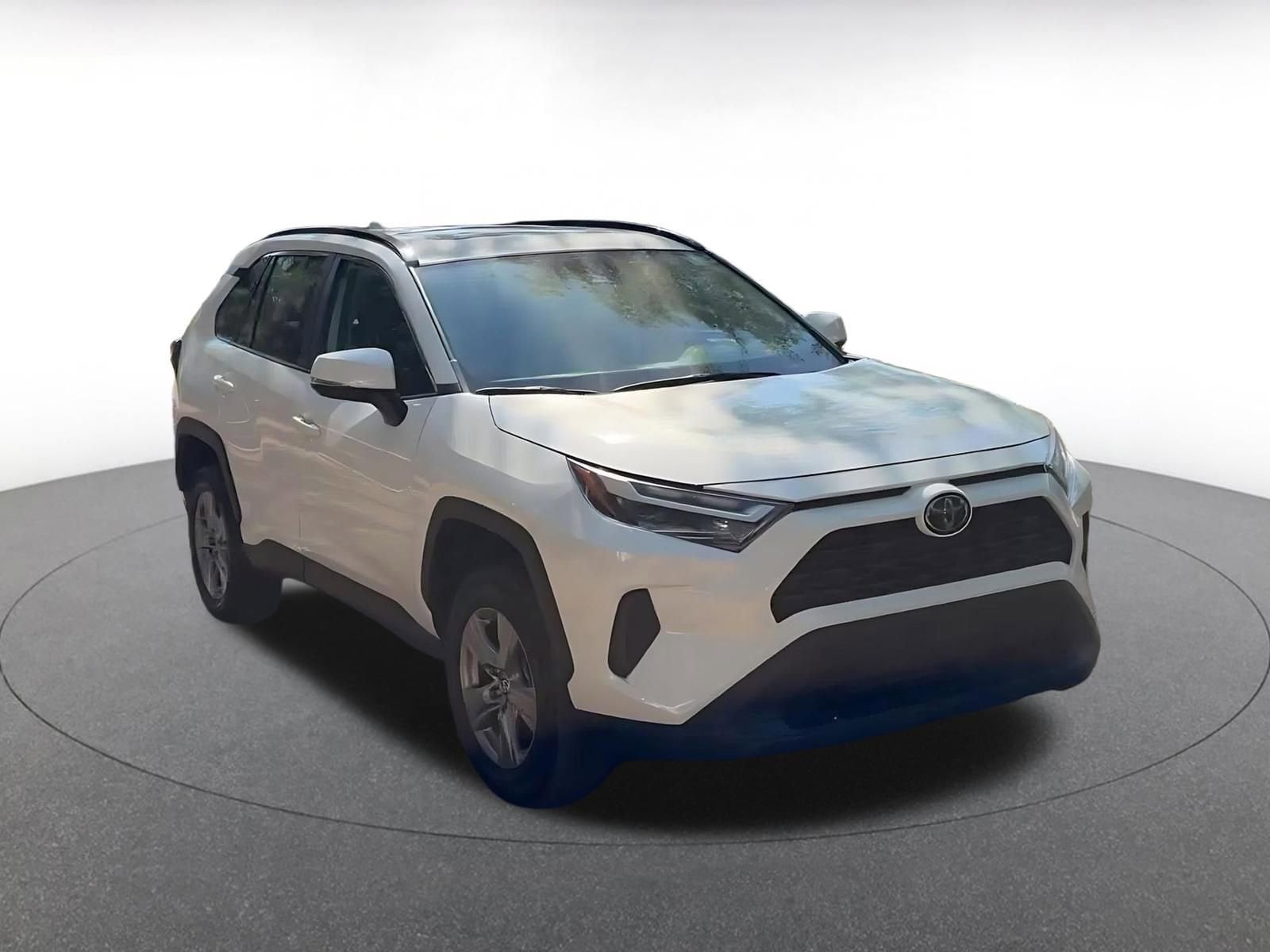 Thumbnail: 2025 Toyota RAV4 - 3