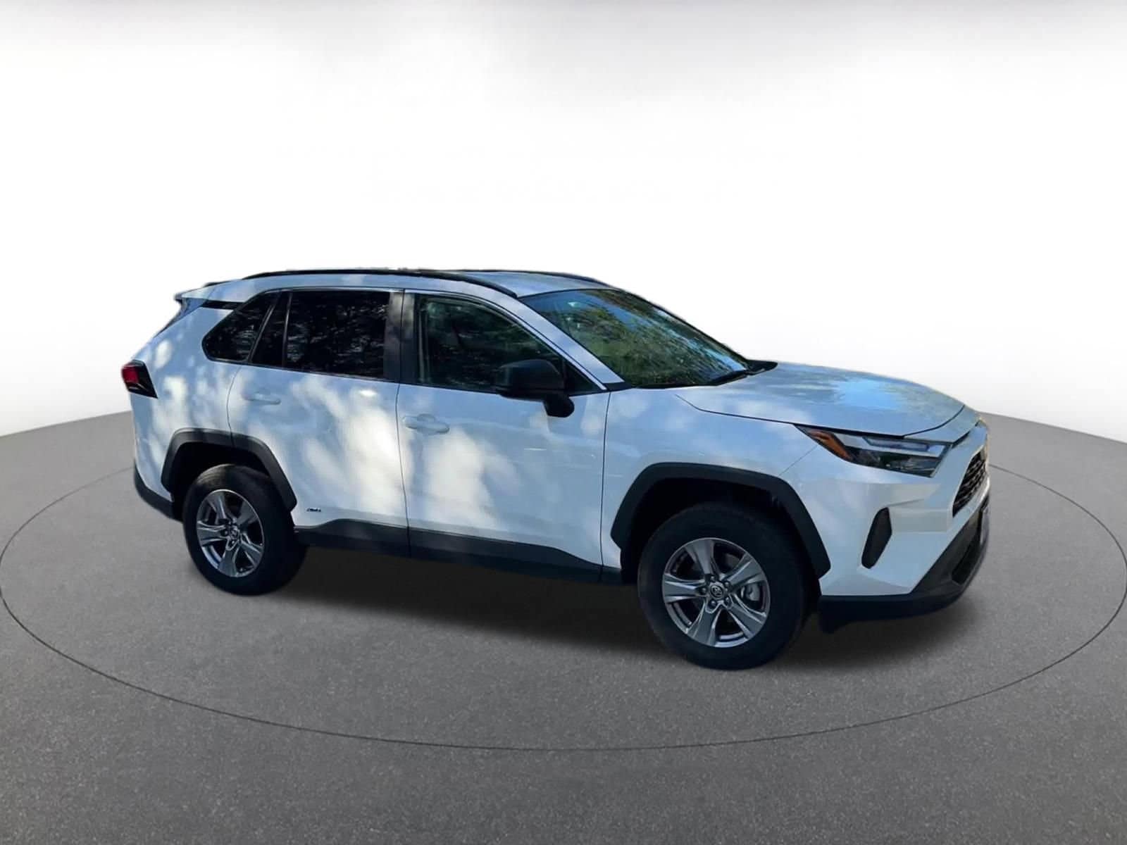 Thumbnail: 2025 Toyota RAV4 - 2