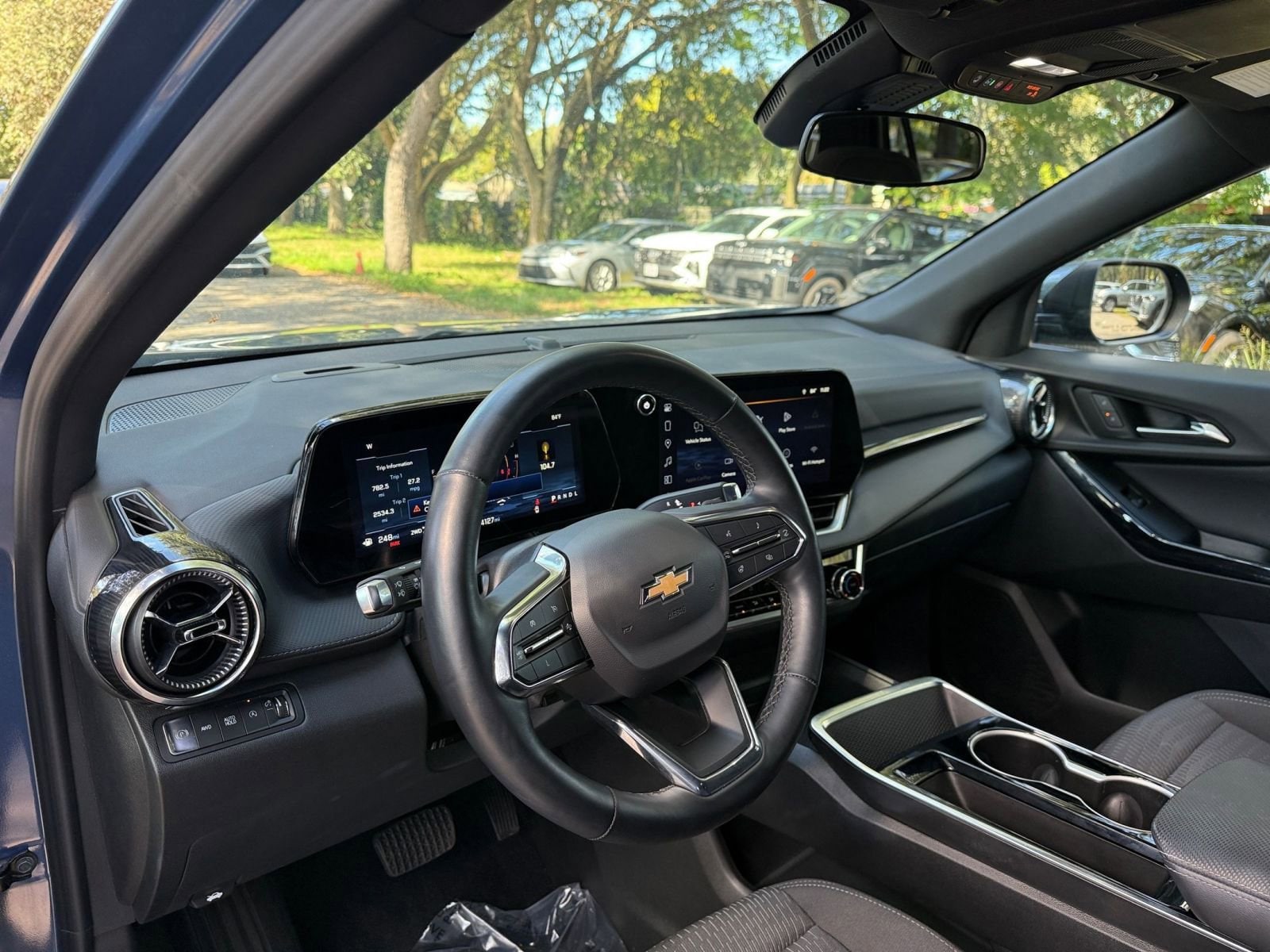 Thumbnail: 2025 Chevrolet Equinox - 28