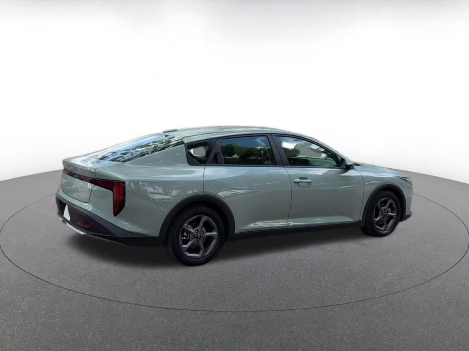 Thumbnail: 2025 Kia K4 - 15
