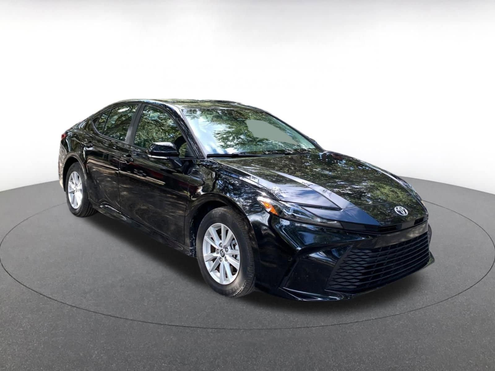 Thumbnail: 2025 Toyota Camry - 1