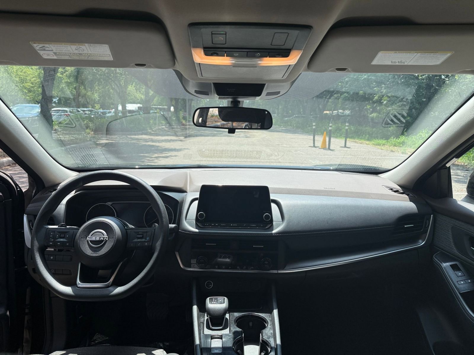 2023 Nissan Rogue SV 27