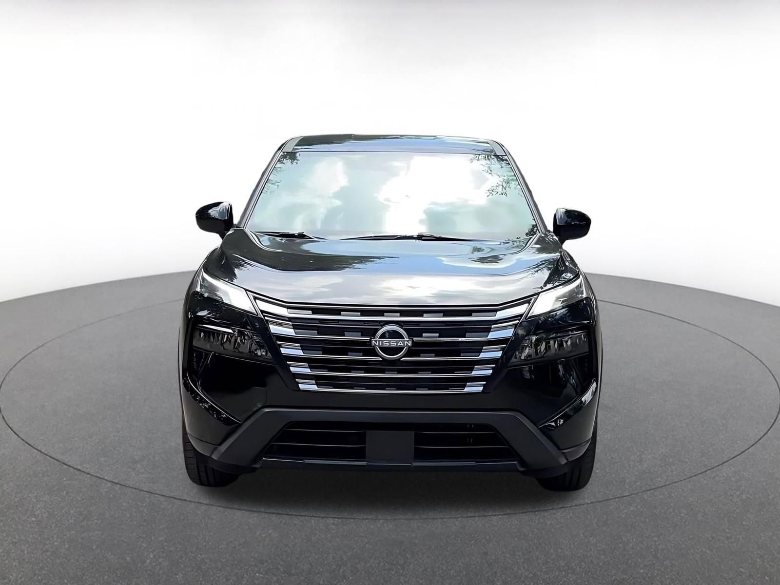 Thumbnail: 2025 Nissan Rogue - 4