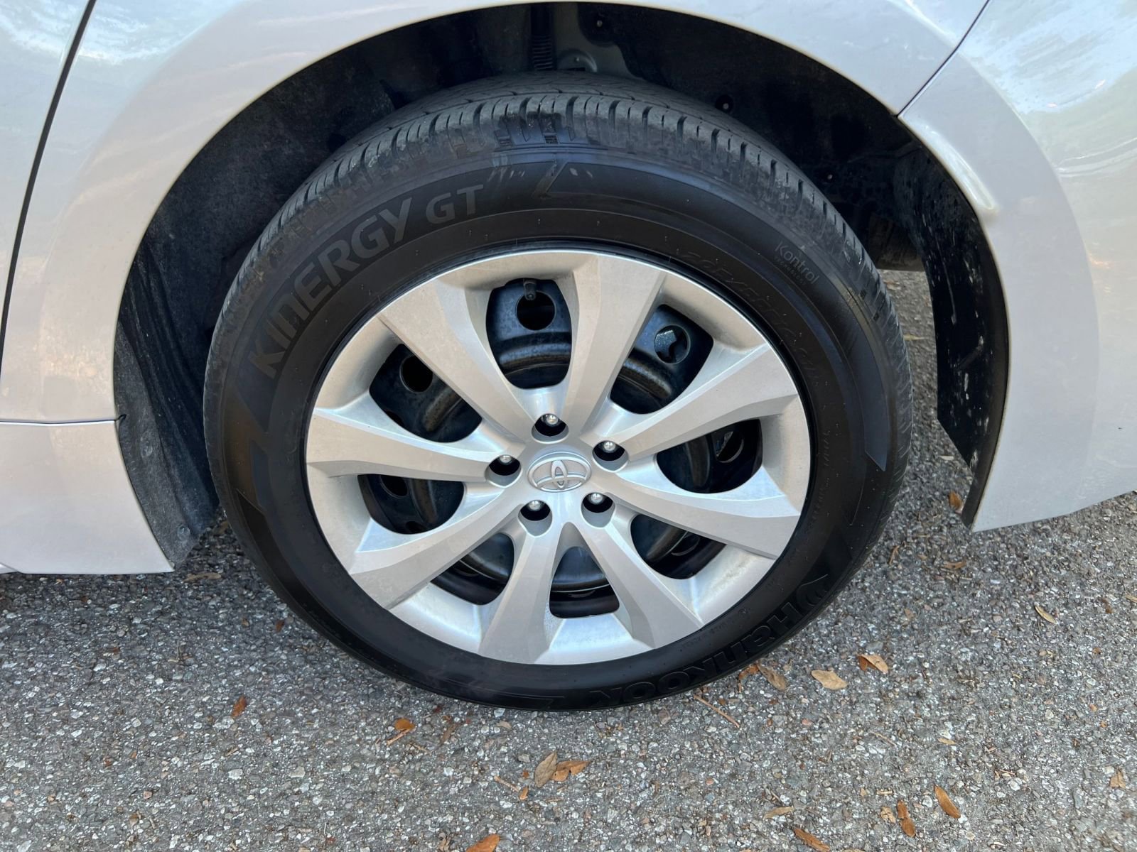 Thumbnail: 2025 Toyota Corolla - 29