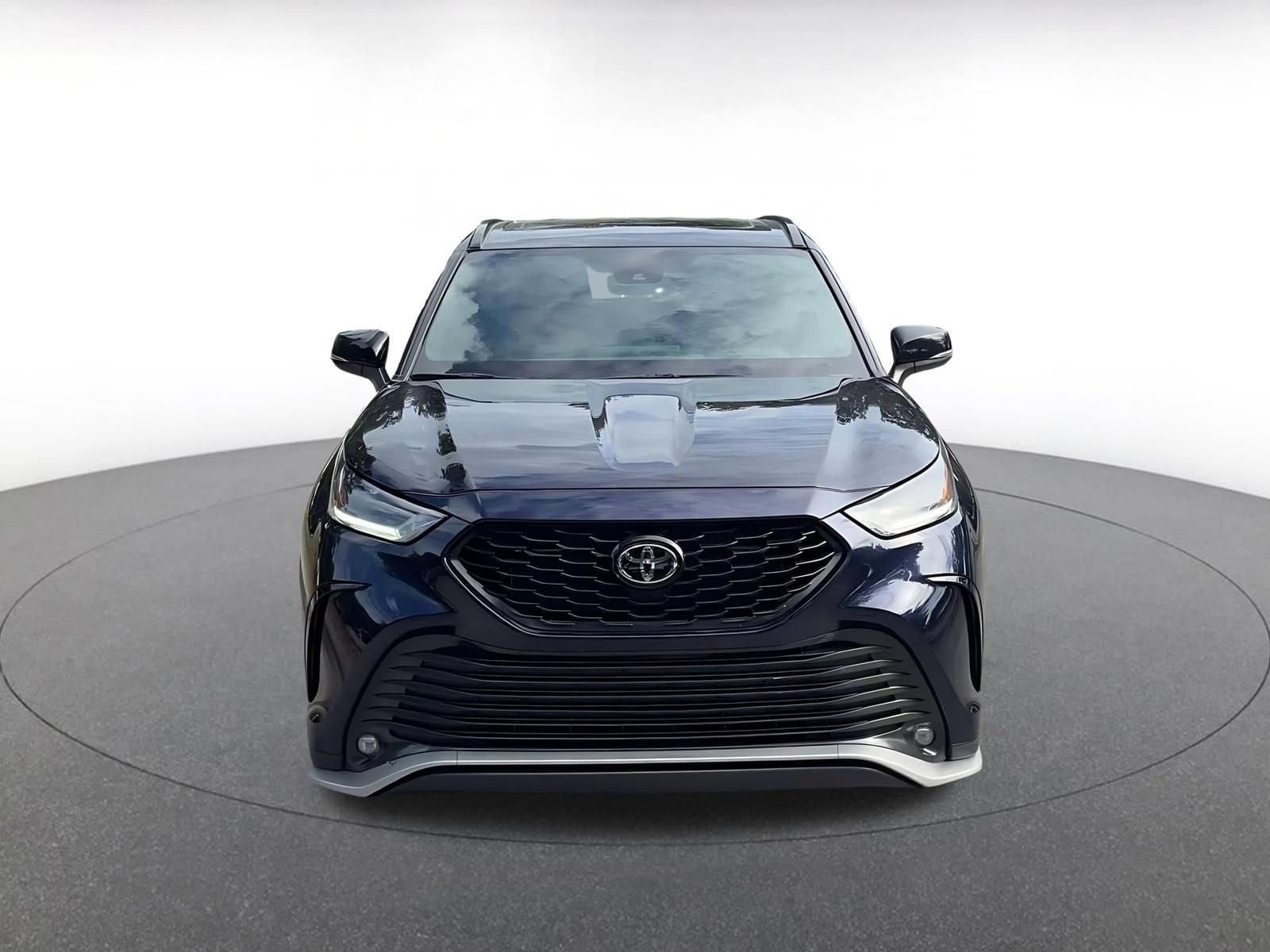 Thumbnail: 2025 Toyota Highlander - 4