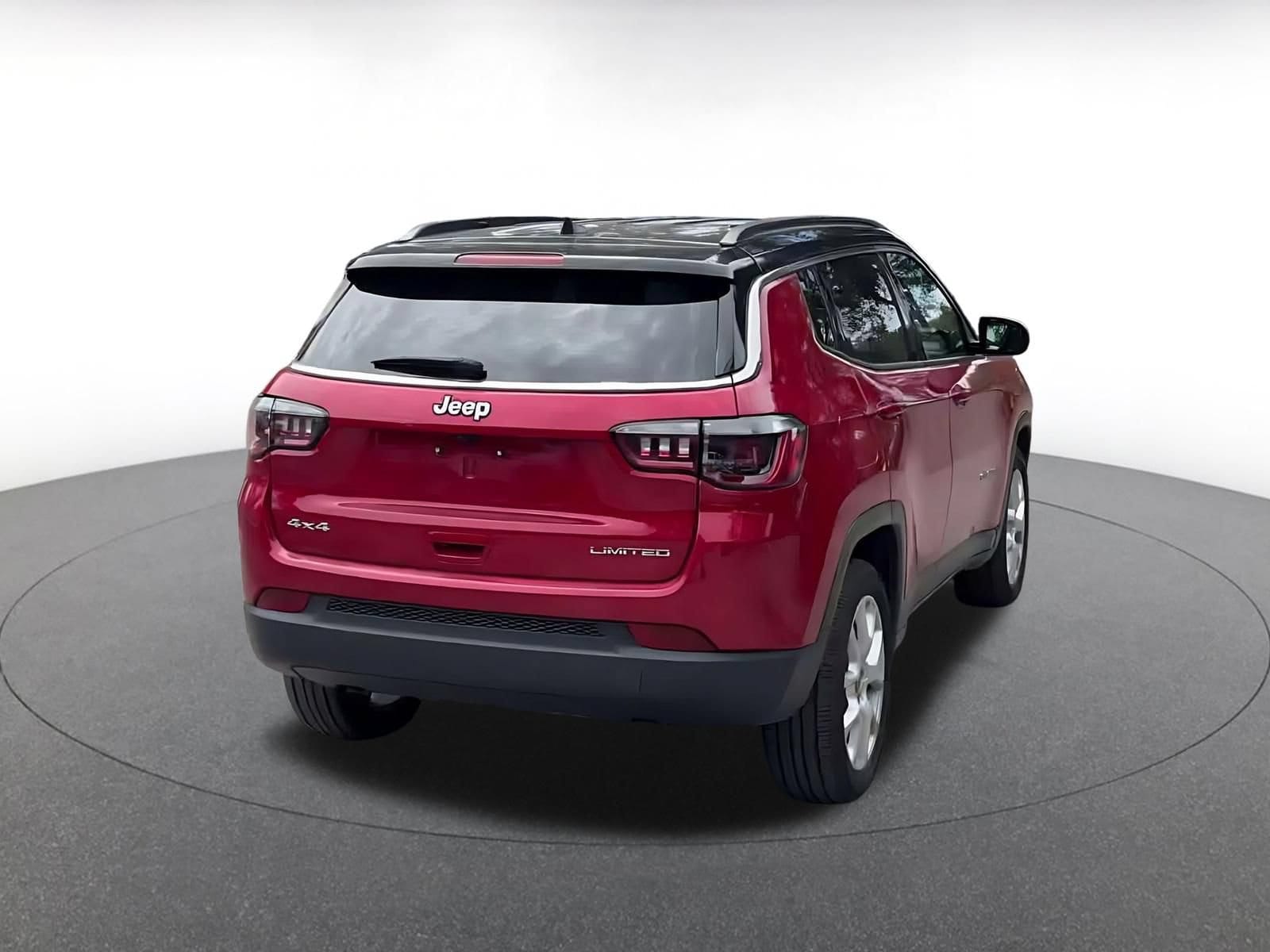 Thumbnail: 2025 Jeep Compass - 14