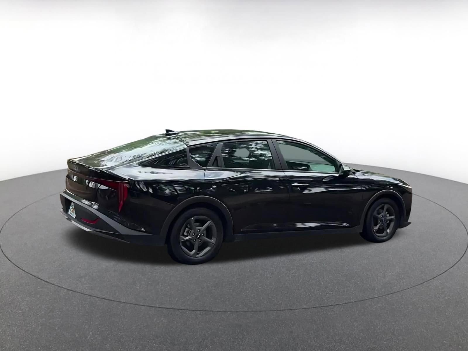 Thumbnail: 2025 Kia K4 - 15