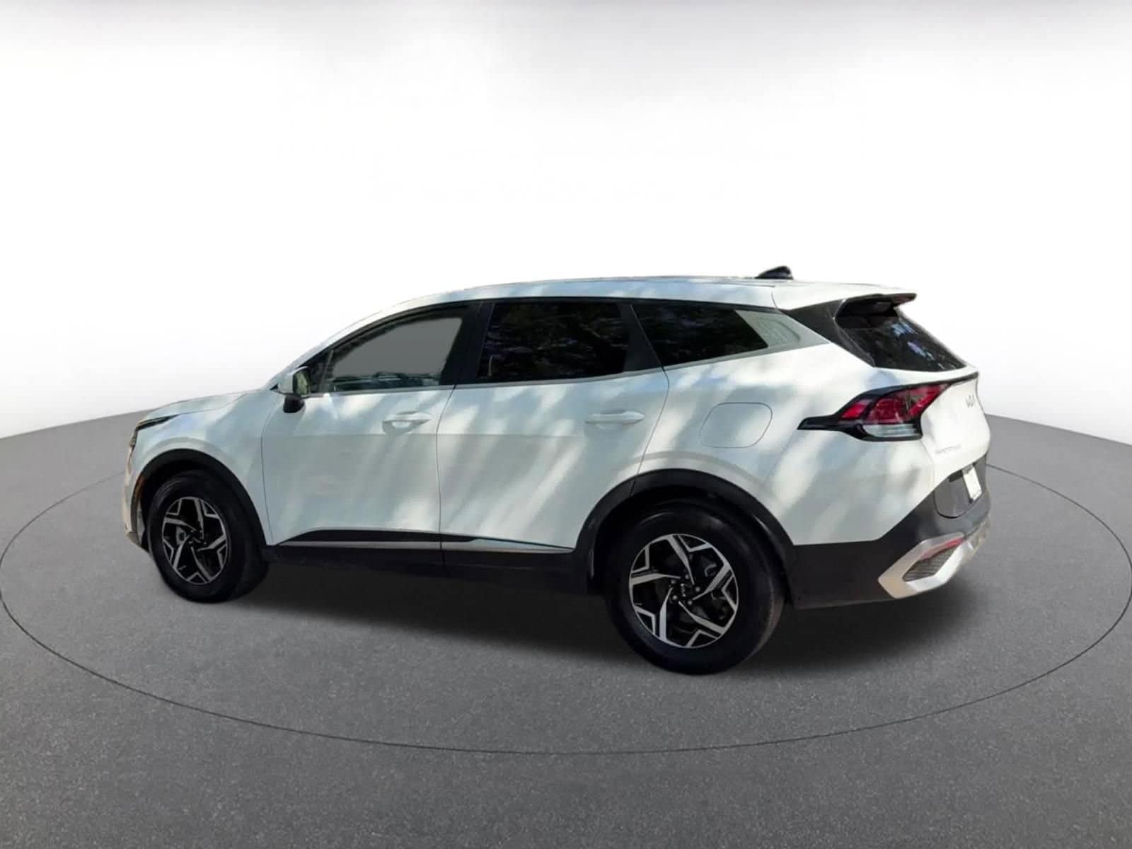 Thumbnail: 2025 Kia Sportage - 10