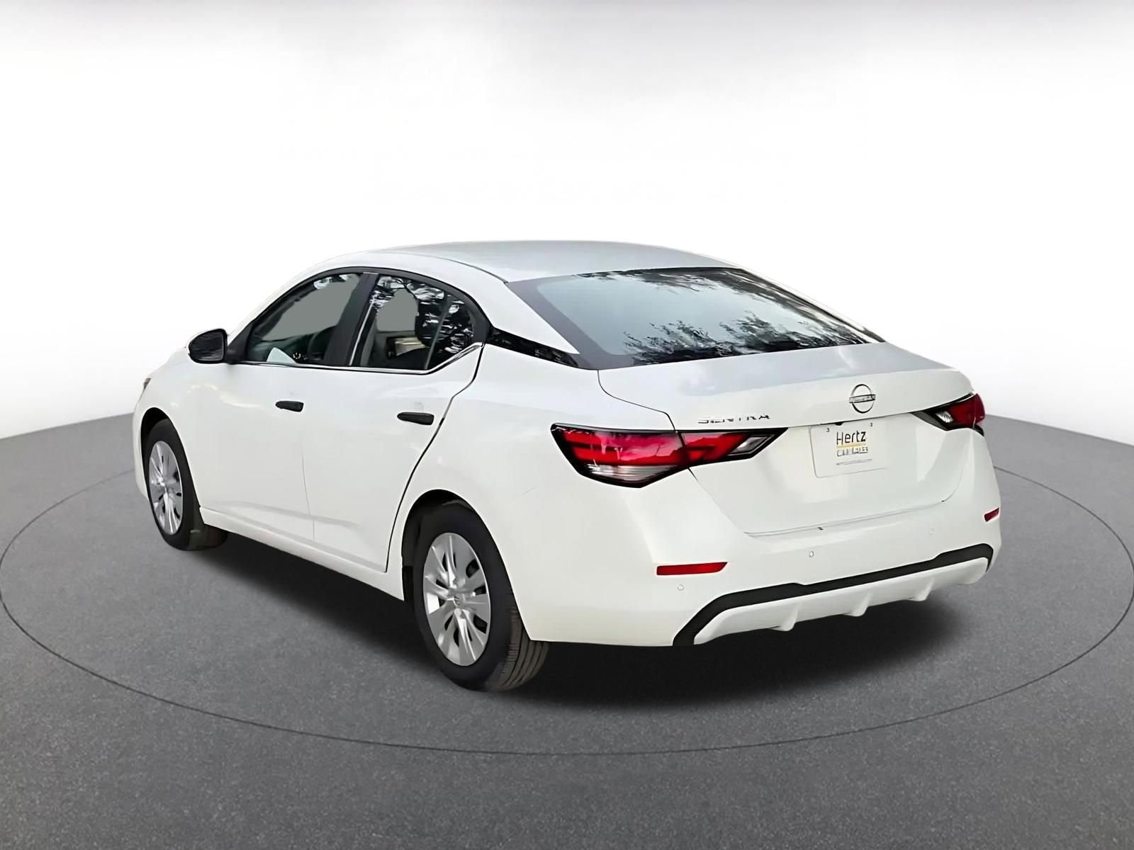 Thumbnail: 2025 Nissan Sentra - 11