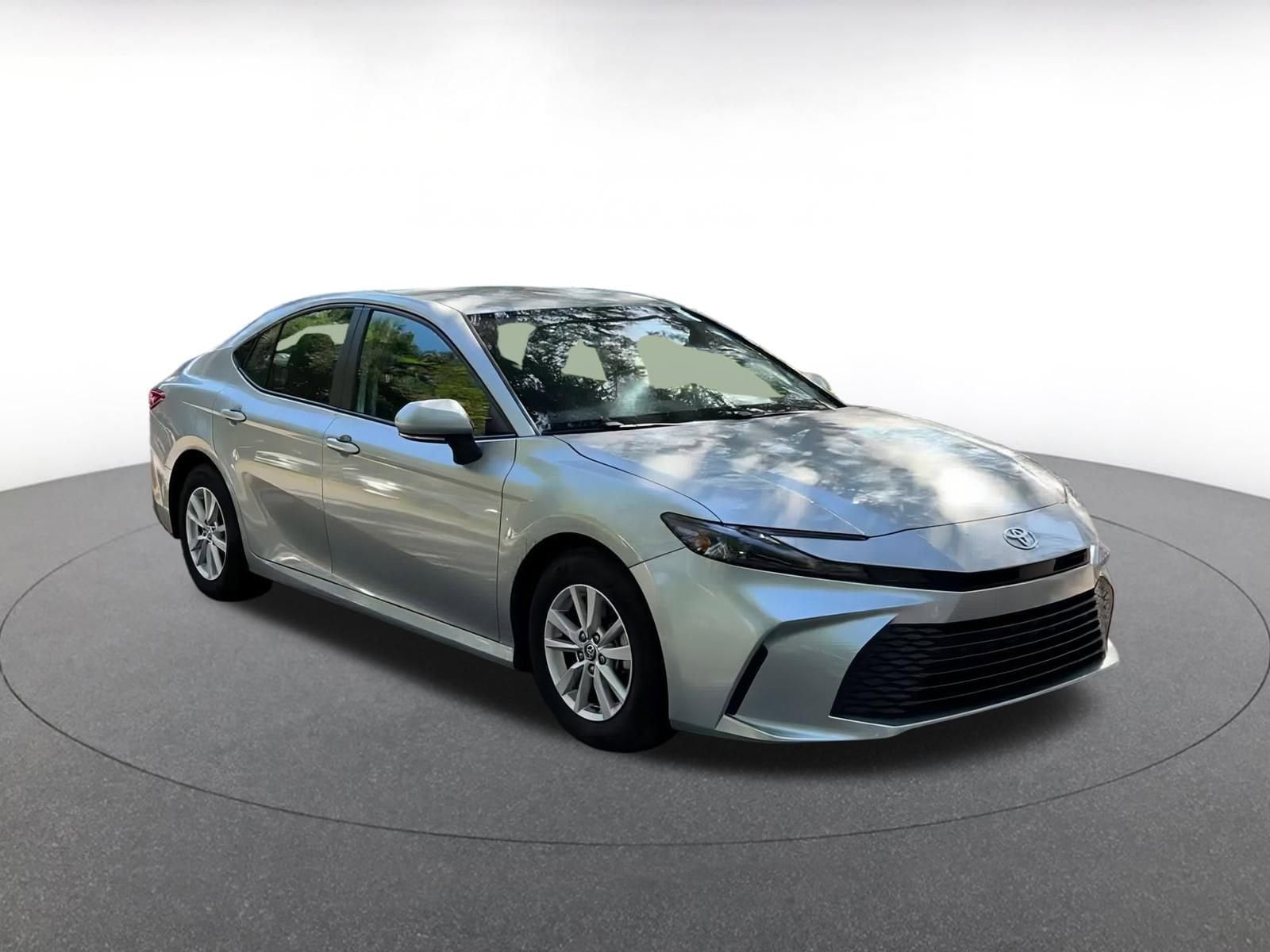 Thumbnail: 2025 Toyota Camry - 3