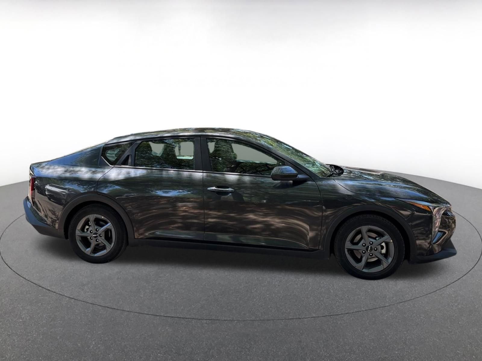 Thumbnail: 2025 Kia K4 - 8