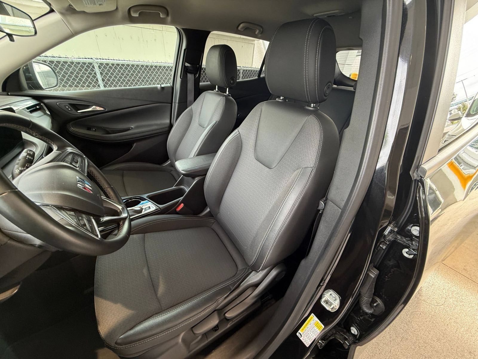 Thumbnail: 2025 Buick Encore GX - 35