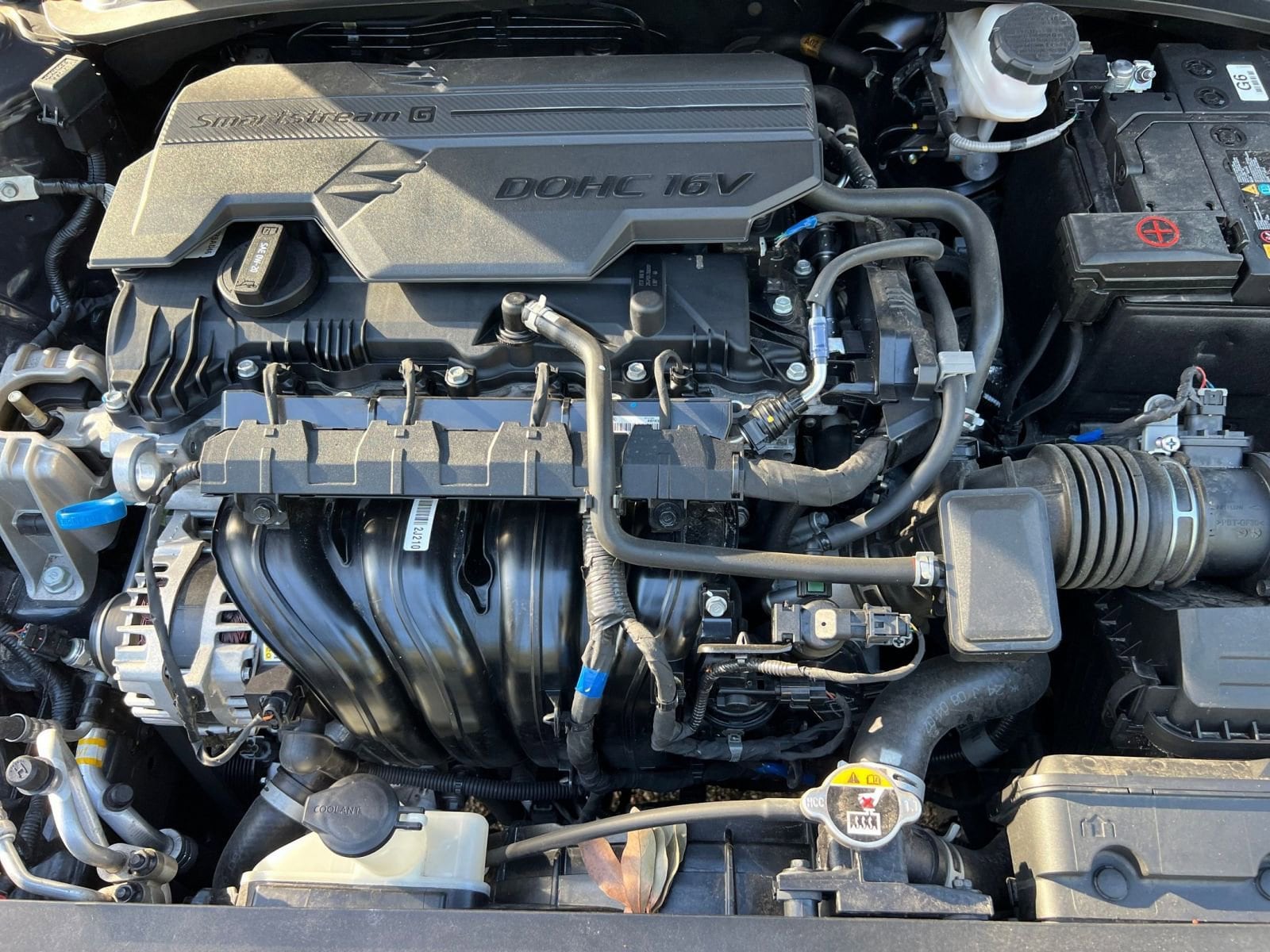 Thumbnail: 2025 Hyundai Elantra - 25