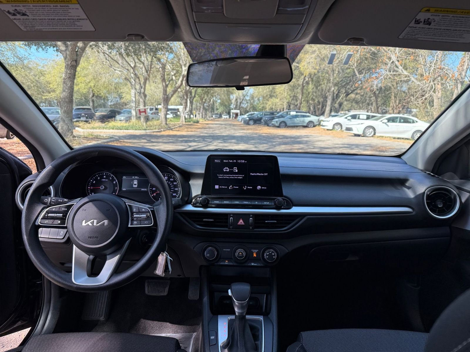 Thumbnail: 2024 Kia Forte - 28