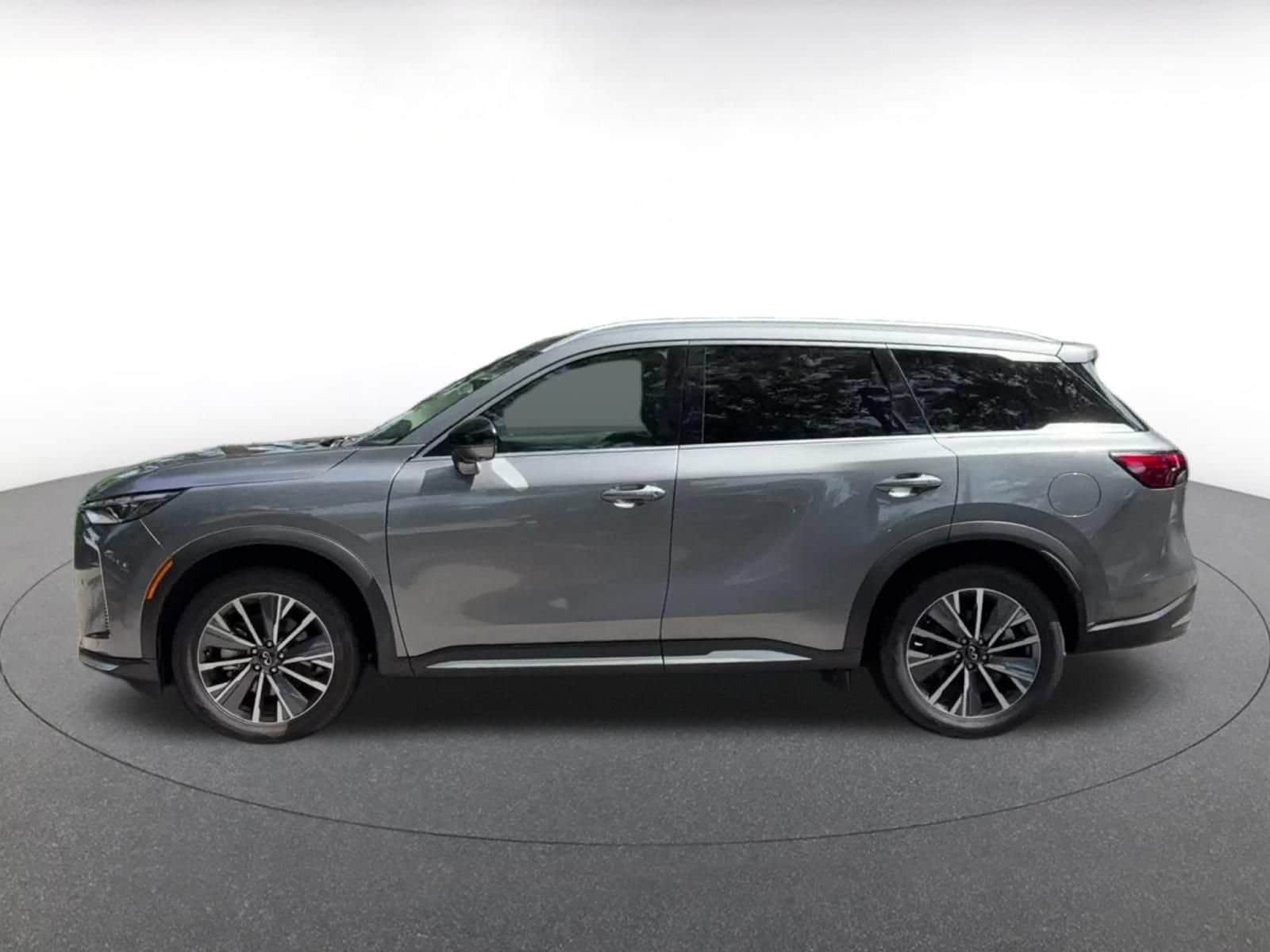 Thumbnail: 2026 INFINITI QX60 - 9