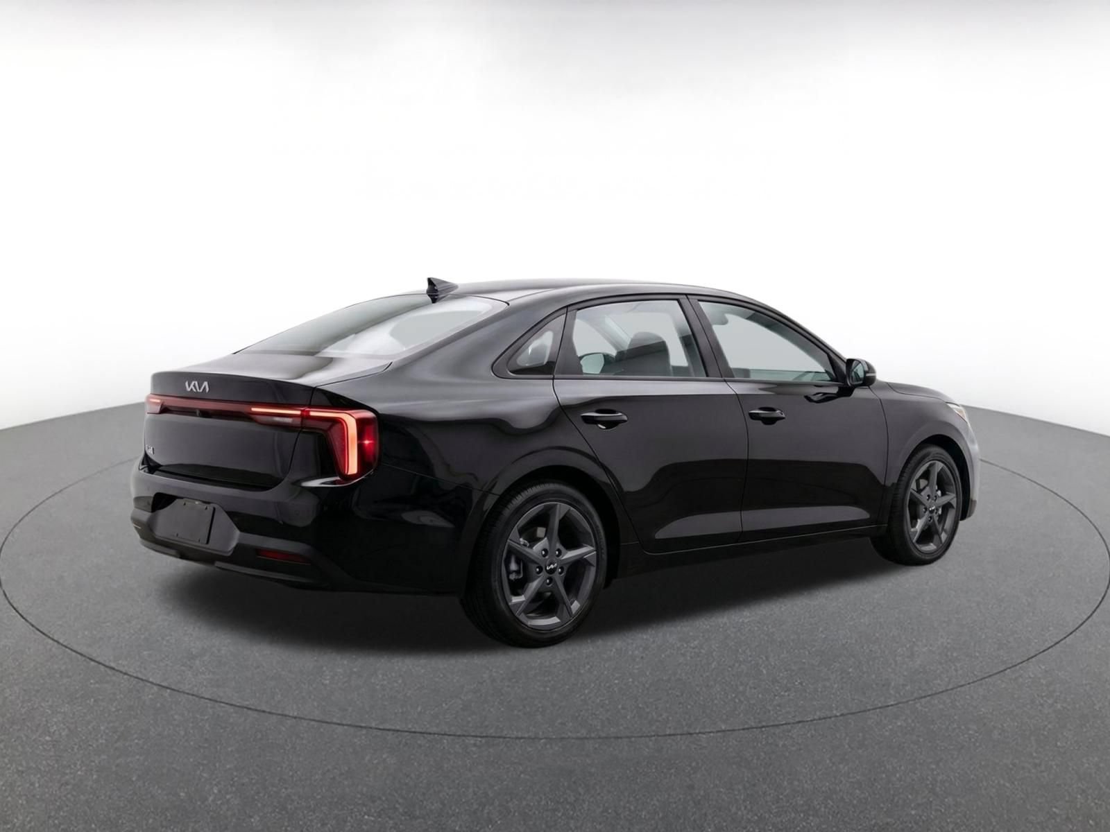 Thumbnail: 2025 Kia K4 - 9